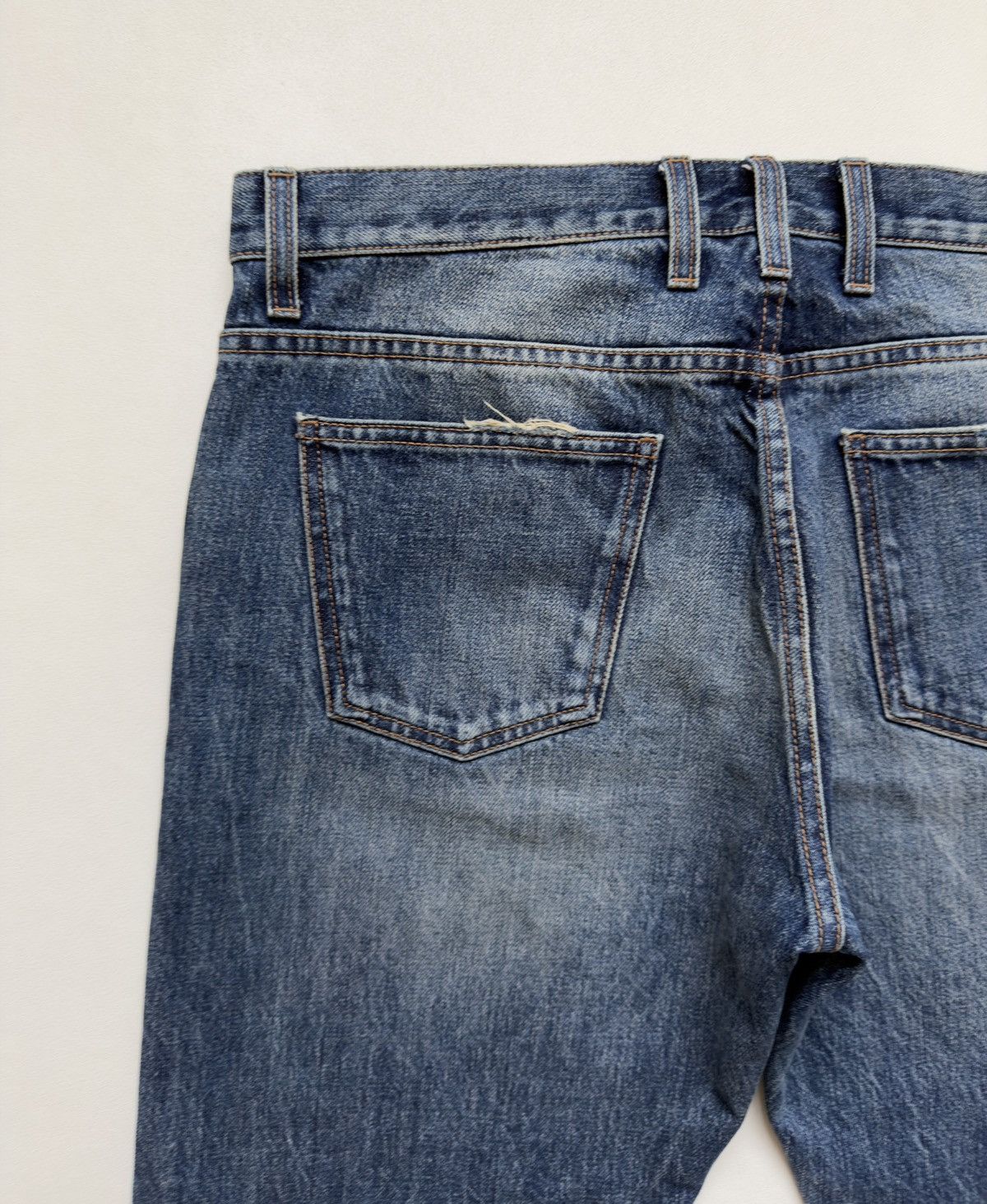 Gucci Early 2010s Washed Blue Skinny Jeans Size US 34 / EU 50 - 16 Thumbnail
