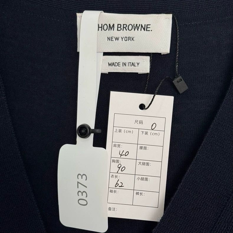 Thom Browne Thom Browne size0 A beautiful wool sweater with four blue a Size US XS / EU 42 / 0 - 2 Thumbnail