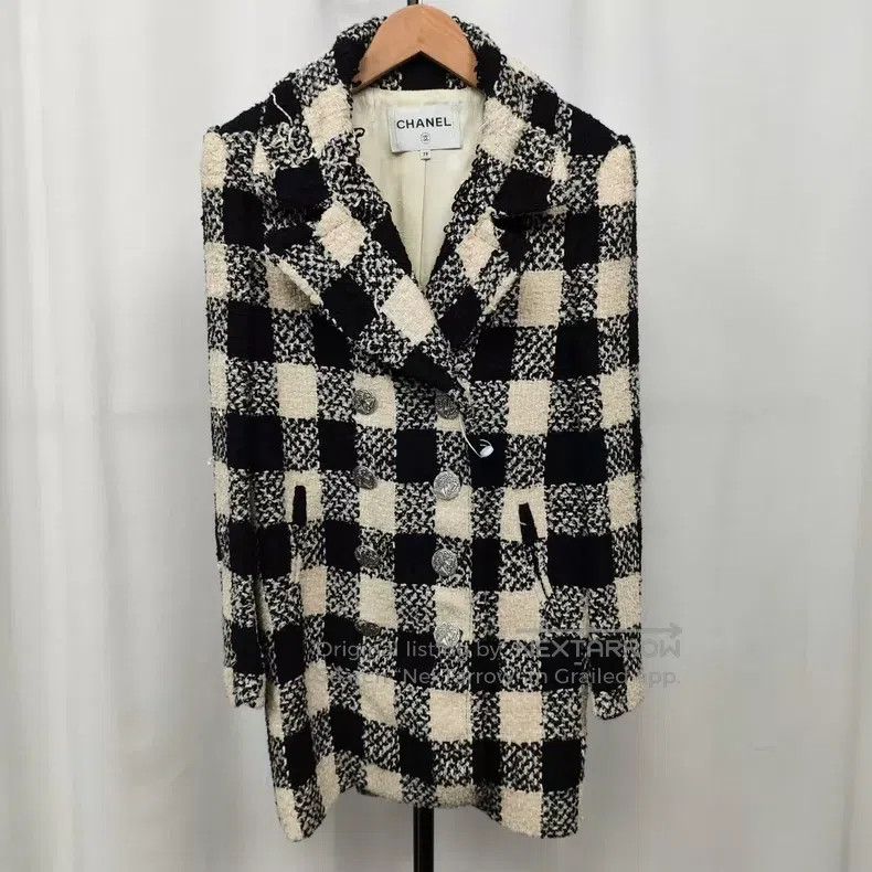 Chanel Chanel Roman series soft tweed medium and long jacket Size XS / US 0-2 / IT 36-38 - 1 Thumbnail