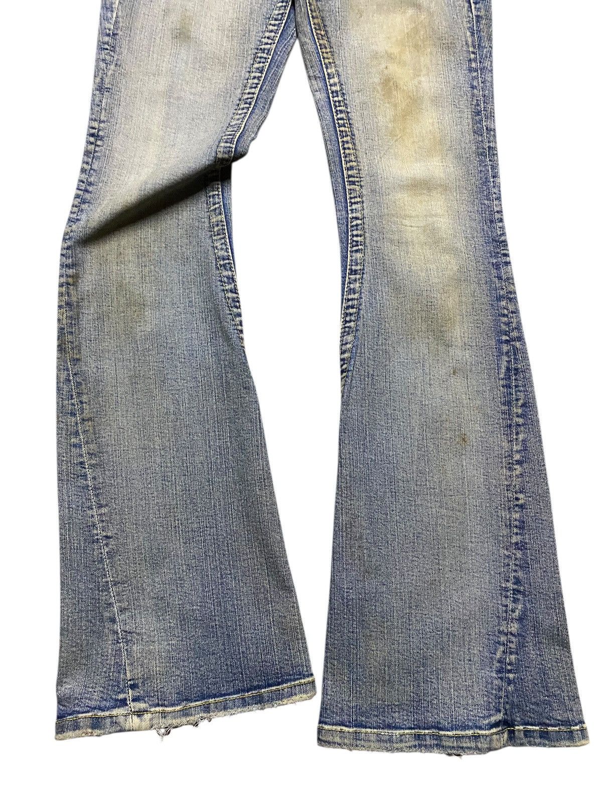 True Religion Vintage Japanese Brand Rusty Mud Wash Distressed Flare Jeans Size US 30 / EU 46 - 5 Thumbnail