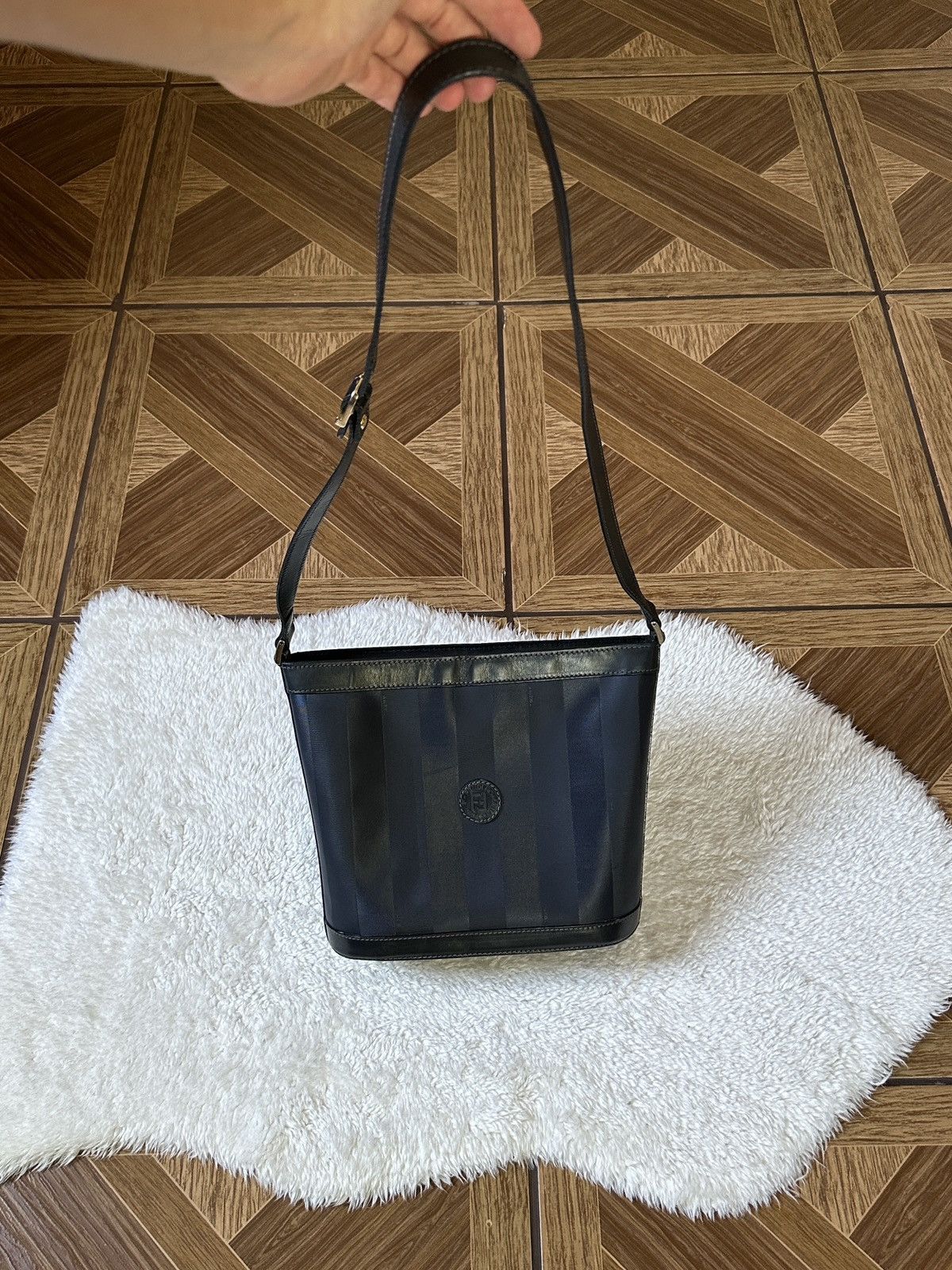 Fendi Vintage Fendi Pequin Striped Shoulder Bag Authentic Italy Size ONE SIZE - 5 Thumbnail