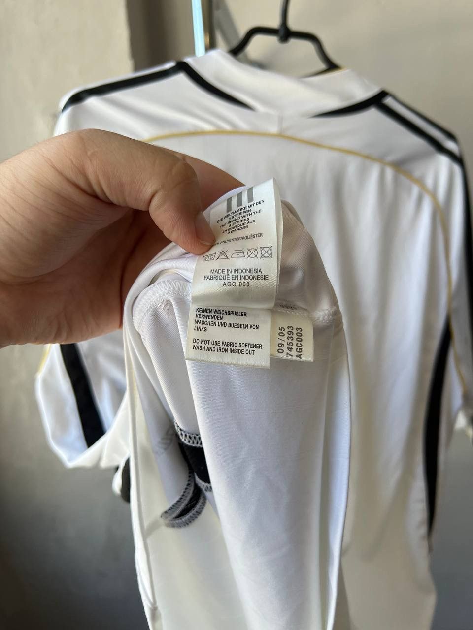 2008 RARE SPECIAL FIFA WORLD STARS #4 MATCH WORN JERSEY XL