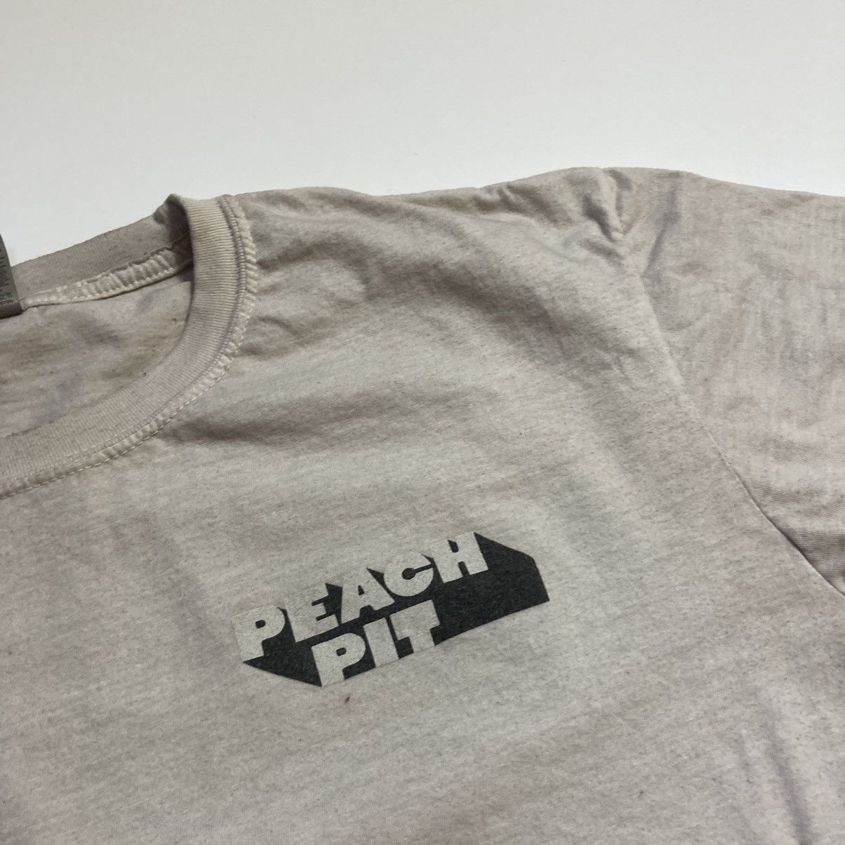 Band Tees peach pit tour indie pop surf rock band tee Size US XL / EU 56 / 4 - 3 Thumbnail