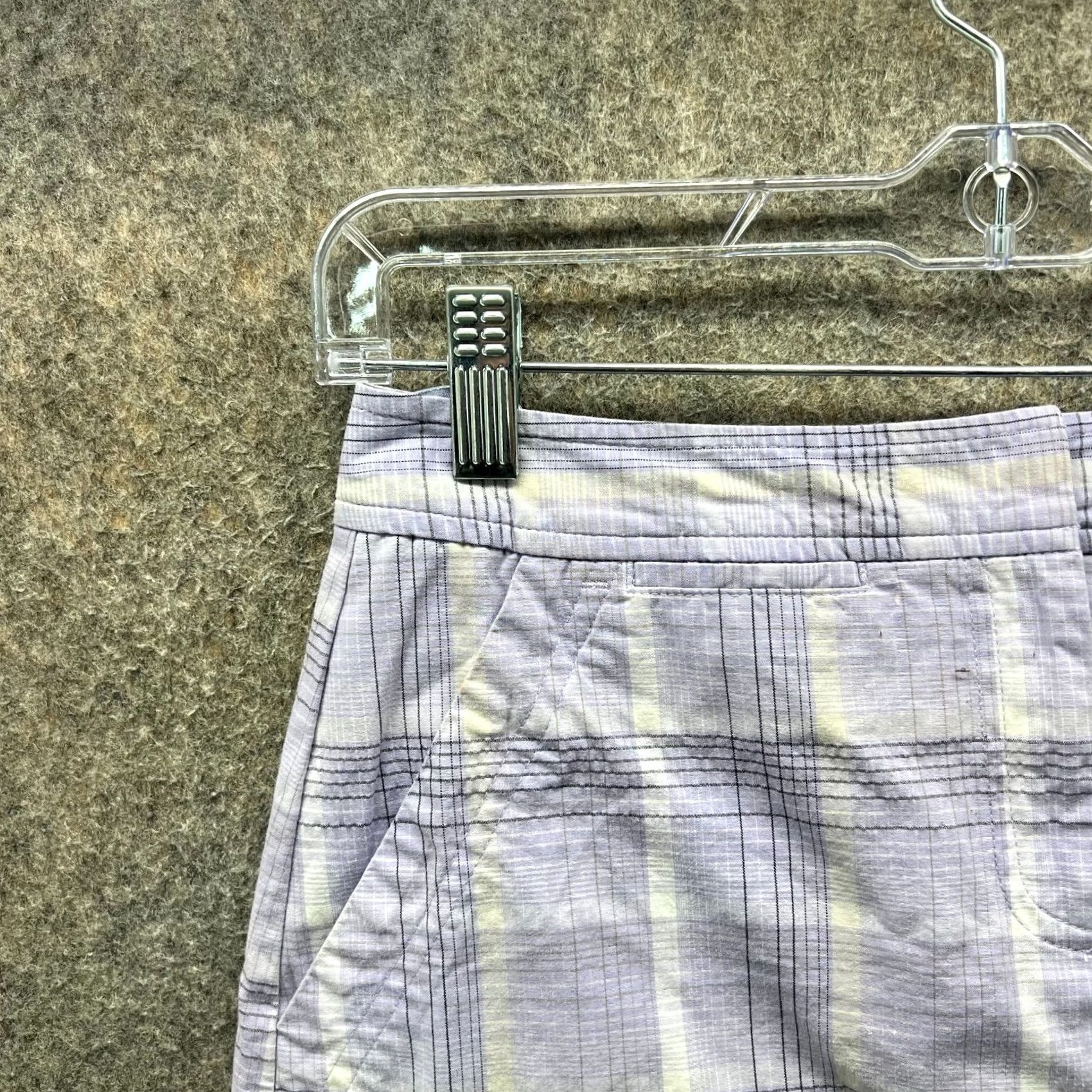 Izod VINTAGE Izod Skirt Women 2 Purple Plaid Golf Skort Athletic Stretch Classic Casual Women, Purple, 2, Golf, Skirt, Izod, Vintage, Activewear Size 26" / US 2 / IT 38 - 3 Thumbnail