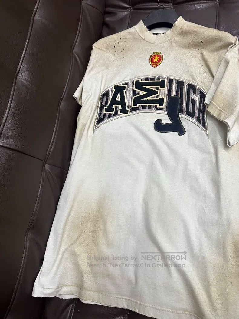 Balenciaga Balenciaga Manchester United Branded Short Sleeve T-shirt, Size US S / EU 44-46 / 1 - 1 Thumbnail