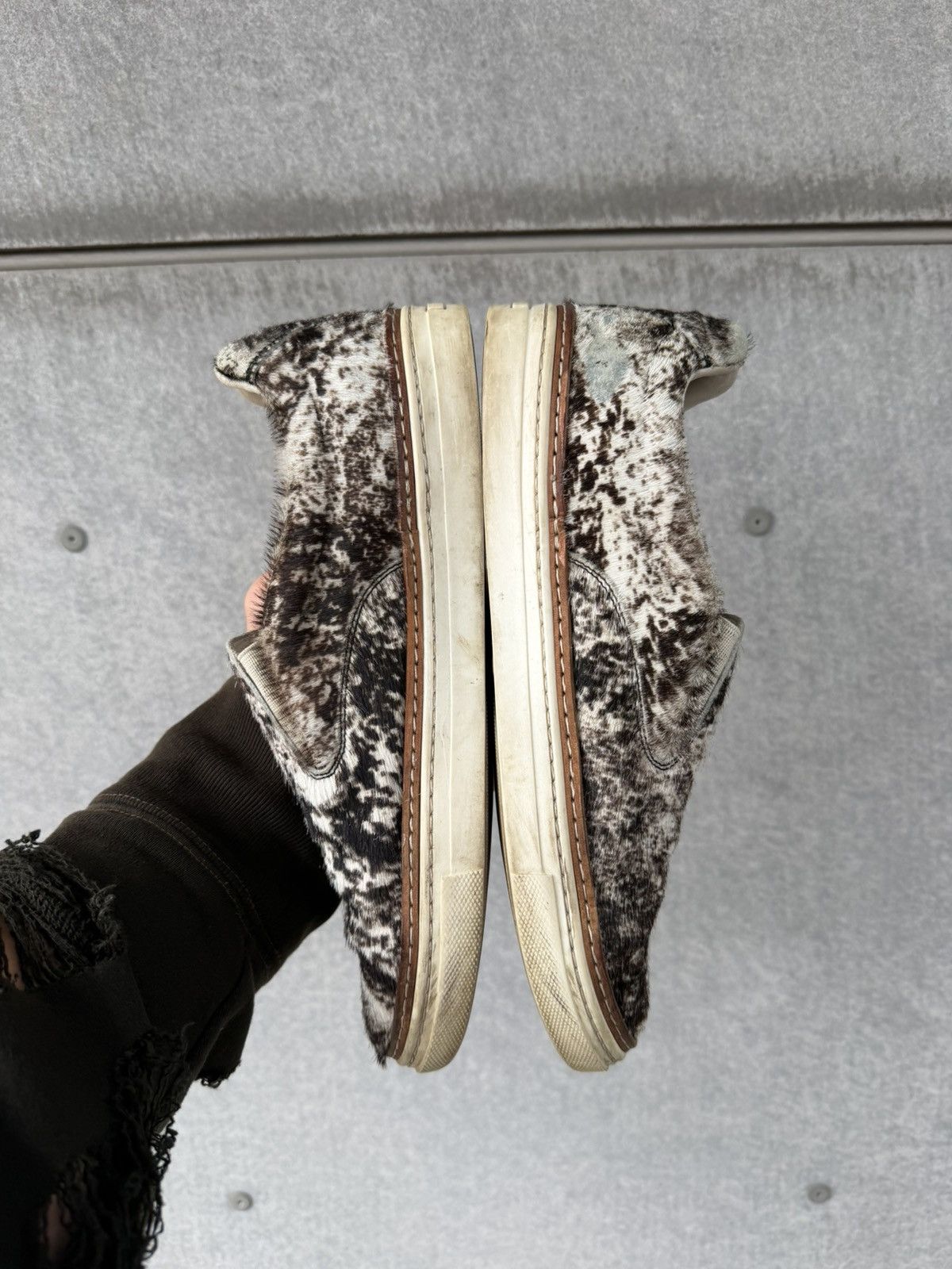 Maison Margiela Maison Margiela Cow Hair Slip Ons Size US 9 / IT 39 - 3 Thumbnail