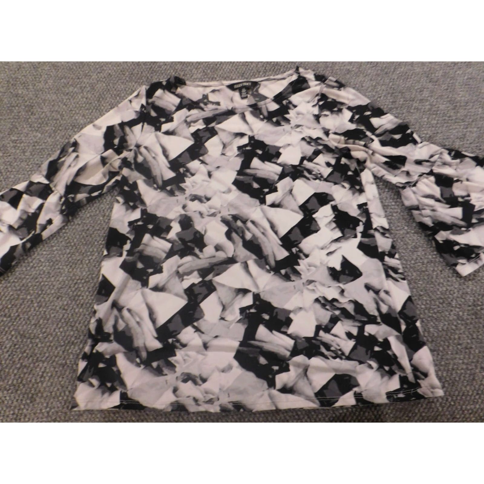 Ellen Tracy Ellen Tracy Womens Blouse M Gray Crew Neck Short Sleeve Pullover Cotton Rayon Stretch Casual Basic Classic Regular Tee Shirt Size M / US 6-8 / IT 42-44 - 2 Thumbnail