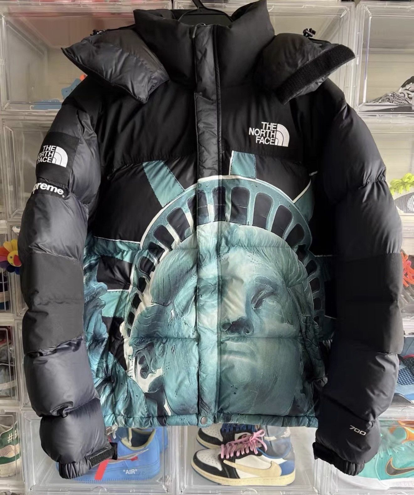 Supreme × The North Face Supreme tnf north statue of liberty baltoro nuptse Jacket Size US L / EU 52-54 / 3 - 1 Thumbnail