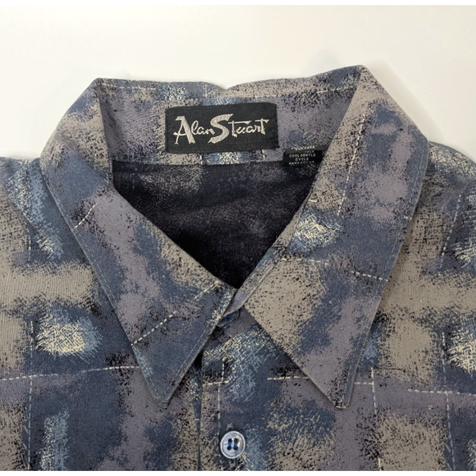 Vintage VINTAGE Alan Stuart Polo Shirt Men XL Gray Blue Rayon Short Sleeve Golf Geometric Pattern Size US XL / EU 56 / 4 - 6 Thumbnail