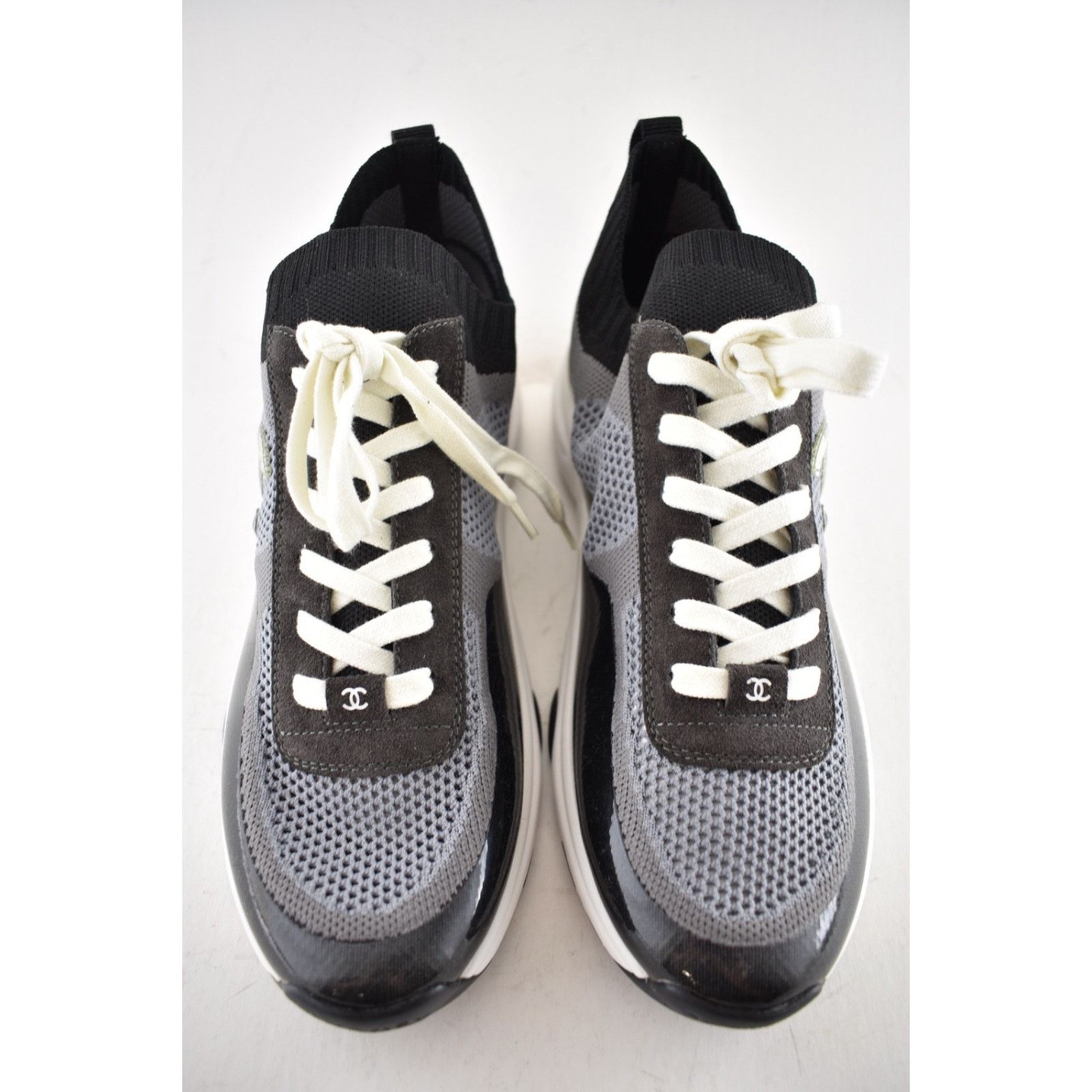 Chanel Chanel 22C Men Black White Grey Knit Clear CC Logo Low Size US 11 / EU 44 - 7 Thumbnail
