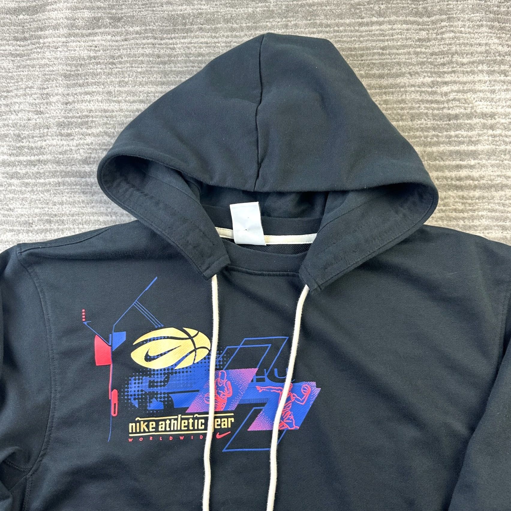 Nike Nike Hoodie Mens Medium Standard Issue Pullover Dri Fit Sweatshirt Basketball Size US M / EU 48-50 / 2 - 3 Thumbnail