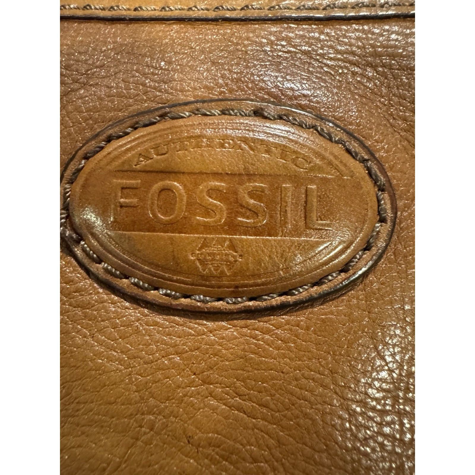 Fossil VINTAGE Fossil Estate Leather Messenger Bag North South City Bag Cognac Brown Messenger Bag Men/Women Unisex Adults Large Brown Leather Vintage Size ONE SIZE - 7 Thumbnail