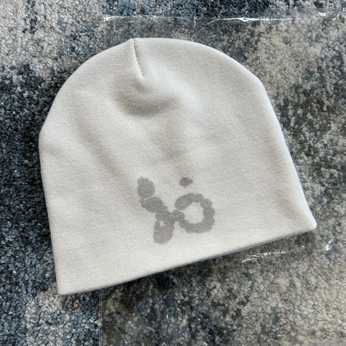 Bad Son 2022 LA POP UP EXCLUSiVE SPCTRM PULSE STAR BEANiE 1 of 40 Size ONE SIZE - 3 Thumbnail