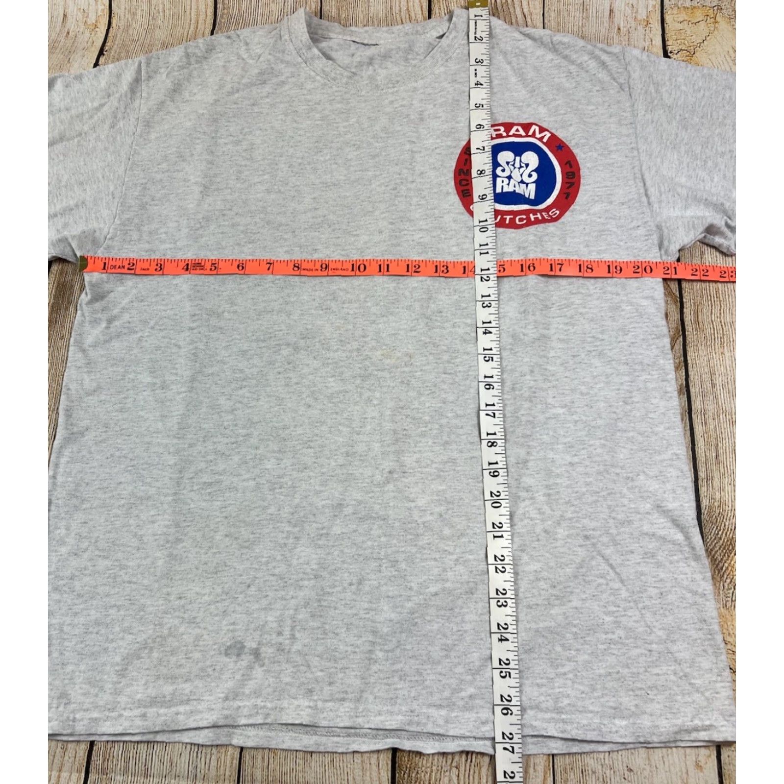 Vintage VINTAGE Ram T Shirt Cars Gray Large Mens Ram Clutches Graphic Print 90s? Size US L / EU 52-54 / 3 - 4 Thumbnail