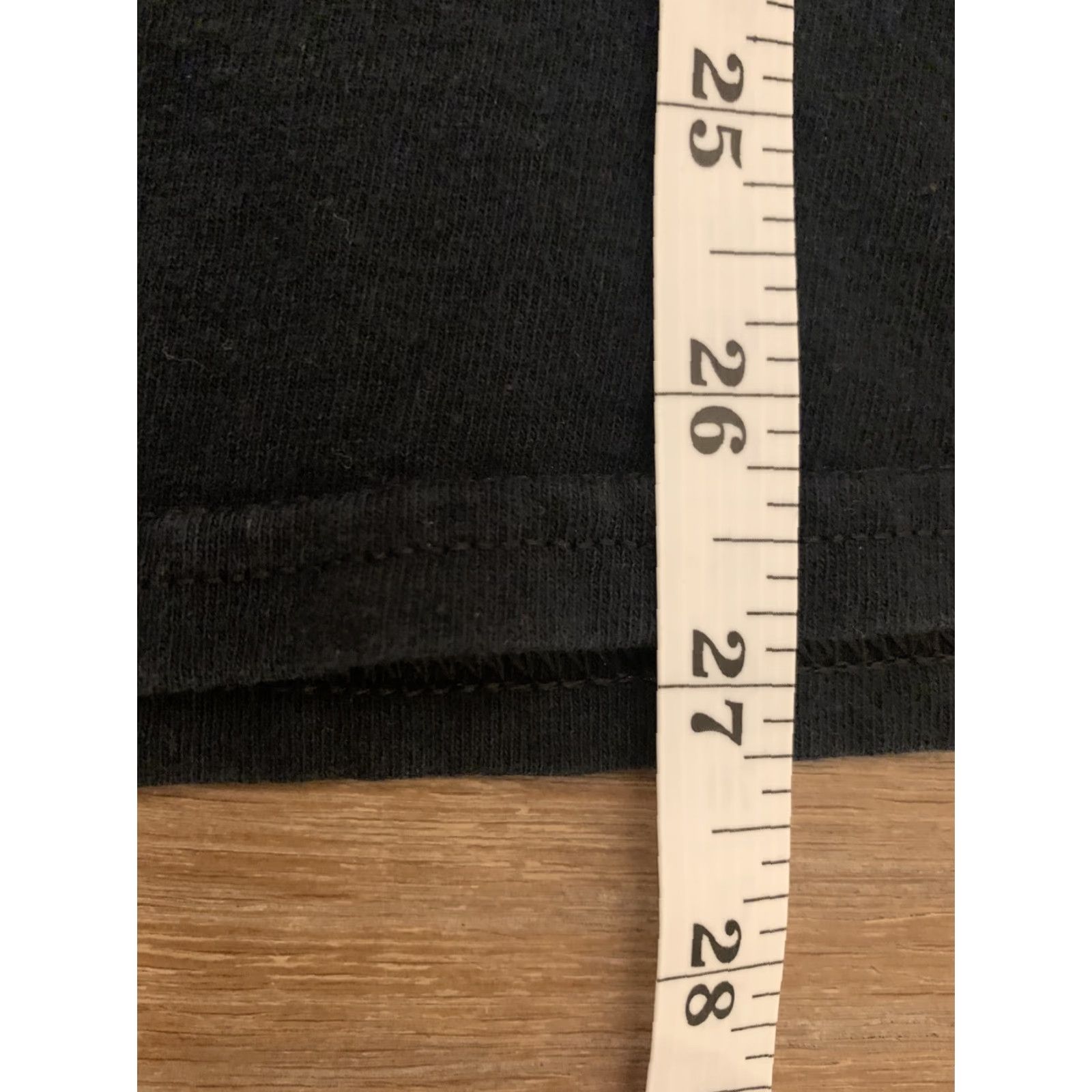 Vintage VINTAGE Pink Floyd T-Shirt Dark Side of the Moon Distressed Moon 2014 Mens Adult Medium Black - 2010s Concert Merch Size US M / EU 48-50 / 2 - 5 Thumbnail