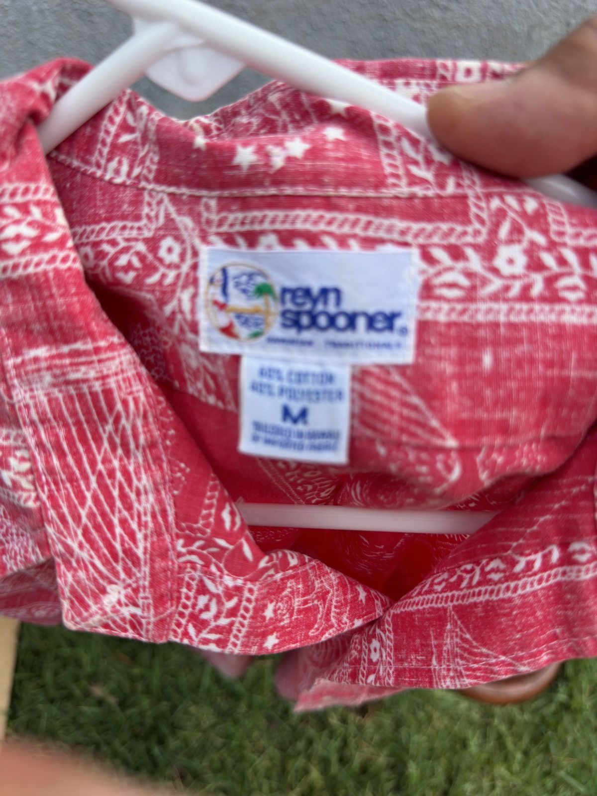 Reyn Spooner PeeOwned Reyn Spooner Red Hawaiian Print Men's Medium Size US M / EU 48-50 / 2 - 4 Thumbnail
