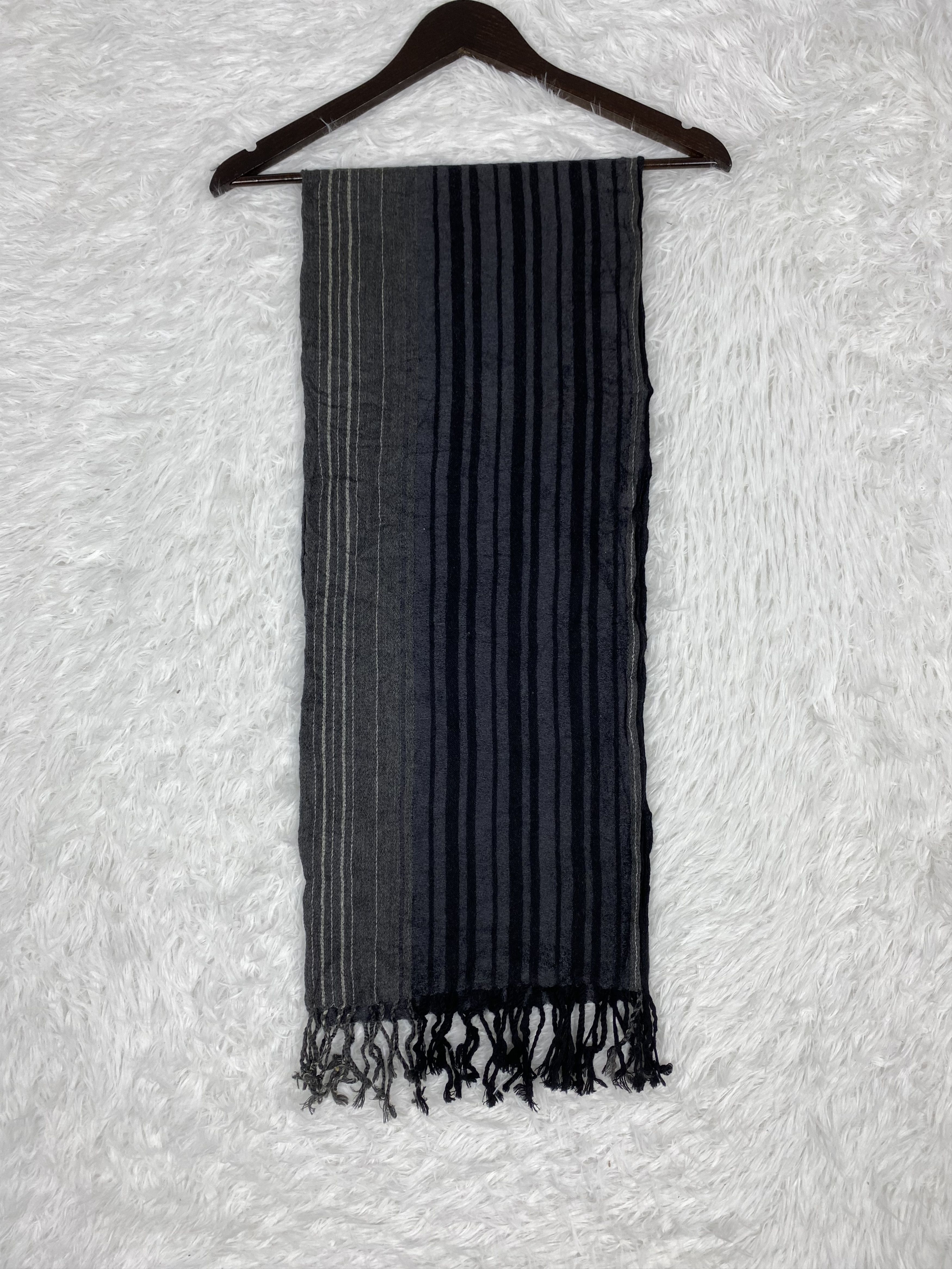 Katharine Hamnett London Vintage Katharine Hamnett Scarf / Muffler Neckwear PM0194 Size ONE SIZE - 6 Thumbnail