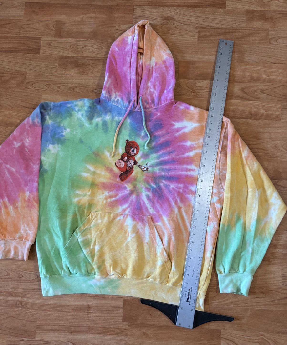 Travis Scott Astroworld Sz l cactus jack 2019 multi tie-dye Travis tour Size US L / EU 52-54 / 3 - 2 Thumbnail