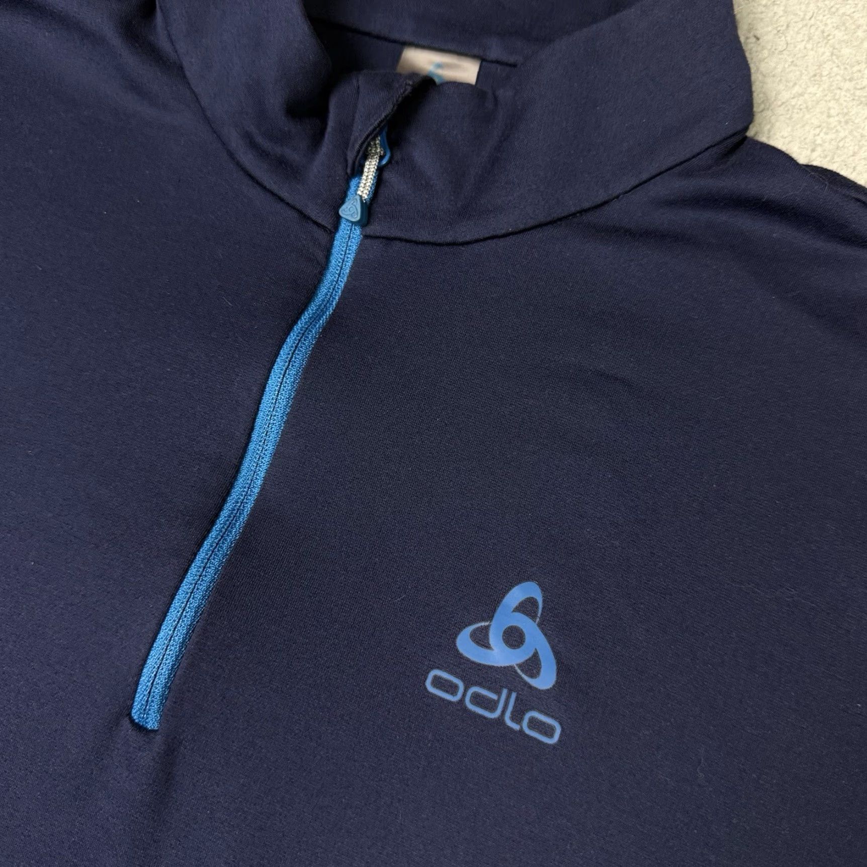 Odlo VINTAGE Odlo Shirt Pullover 1/4 Zip Mens Small Blue Polyester Activewear Casual Workout Running & Jogging Size US S / EU 44-46 / 1 - 3 Thumbnail