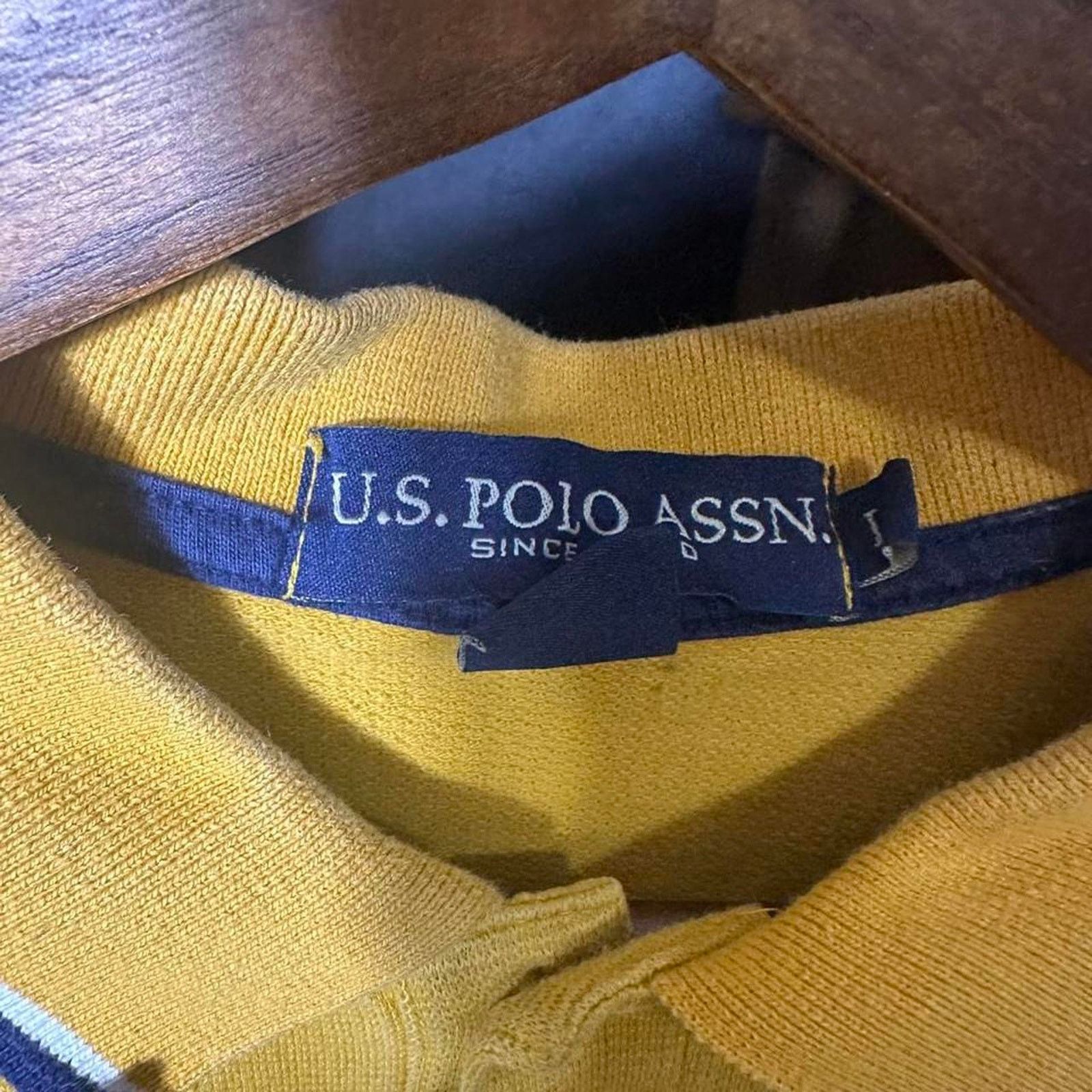 U.S. Polo Assn. Vintage U.S. Polo Assn. Golf Polo Shirt Yellow Medium Shirt Size US M / EU 48-50 / 2 - 3 Thumbnail