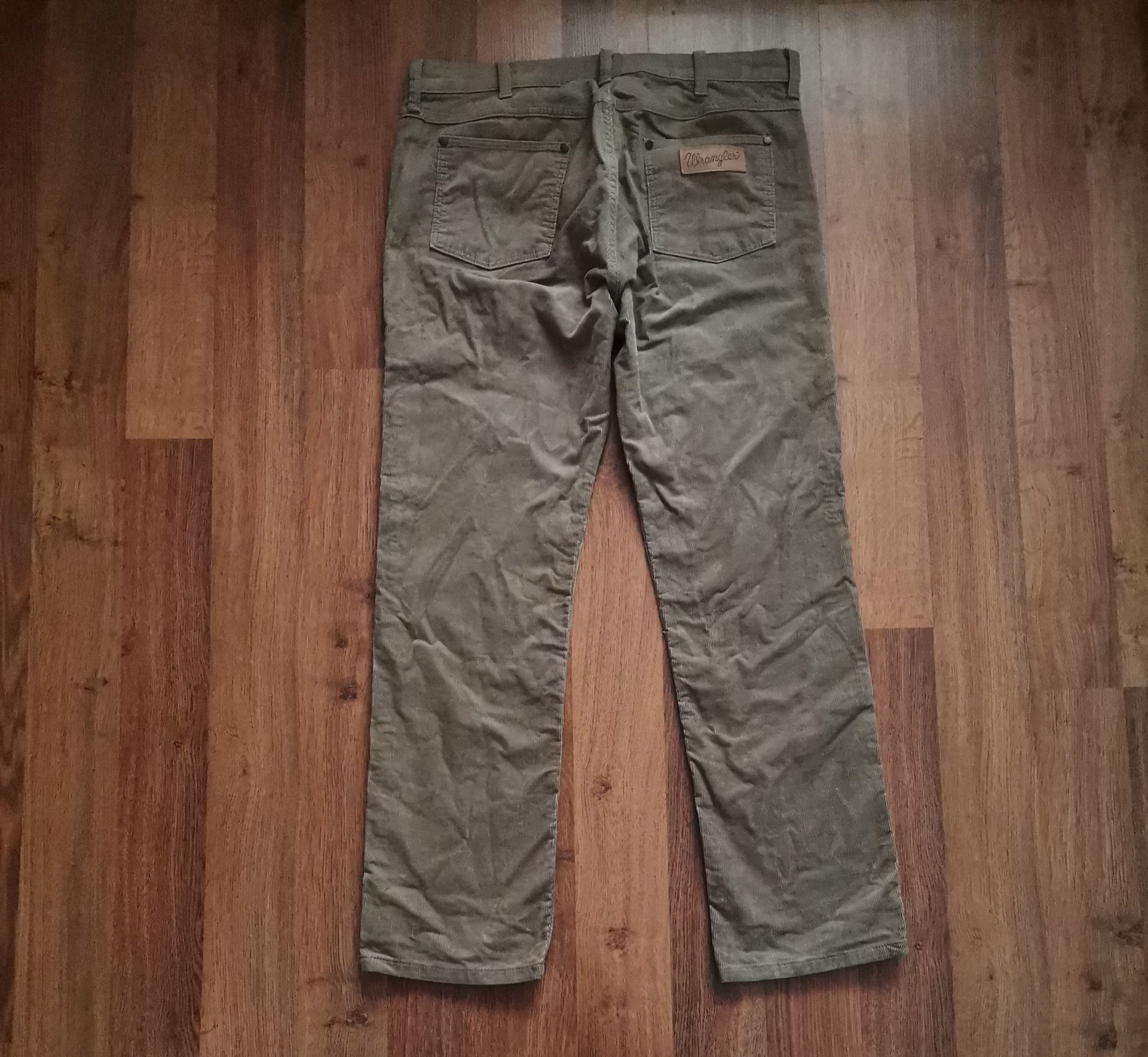 Wrangler Wrangler Greensboro Corduroy Jeans Size US 33 - 4 Thumbnail