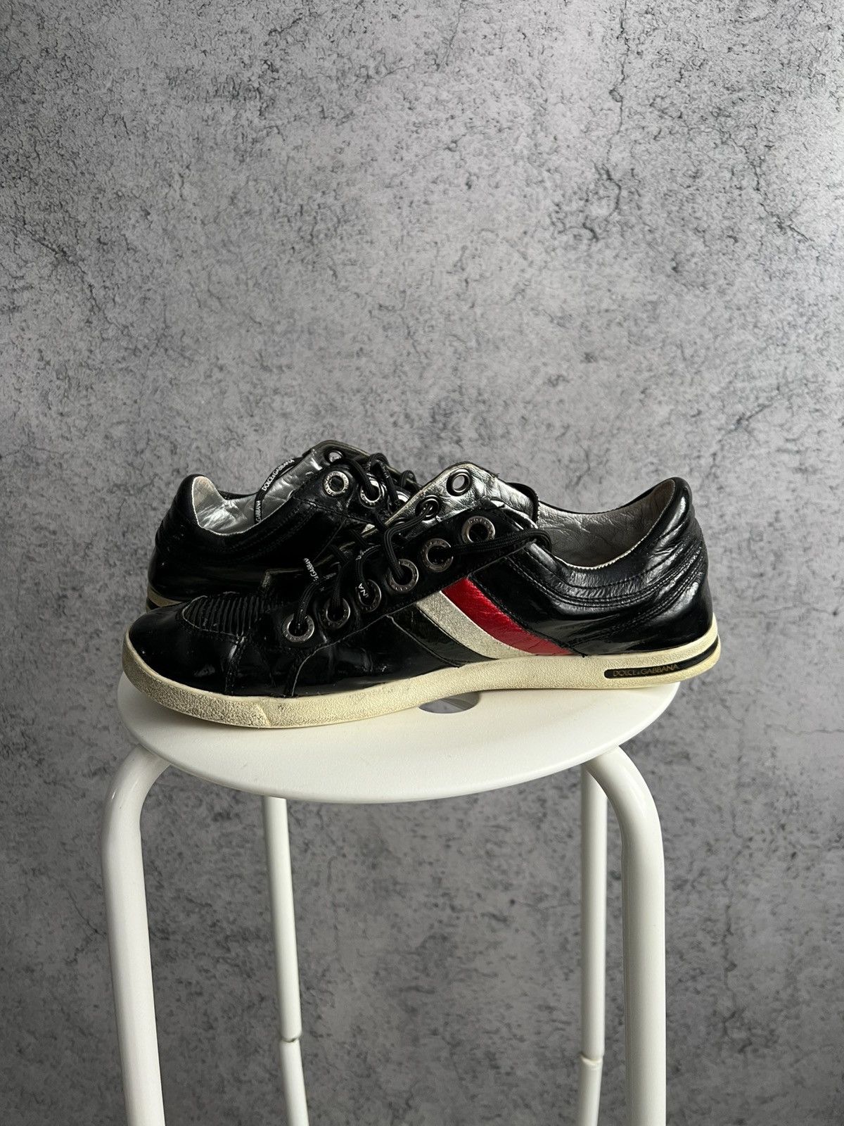 Dolce & Gabbana Vintage Dolce&Gabbana Patent Leather Low Top Sneakers DG Y2K Size US 9 / EU 42 - 6 Thumbnail