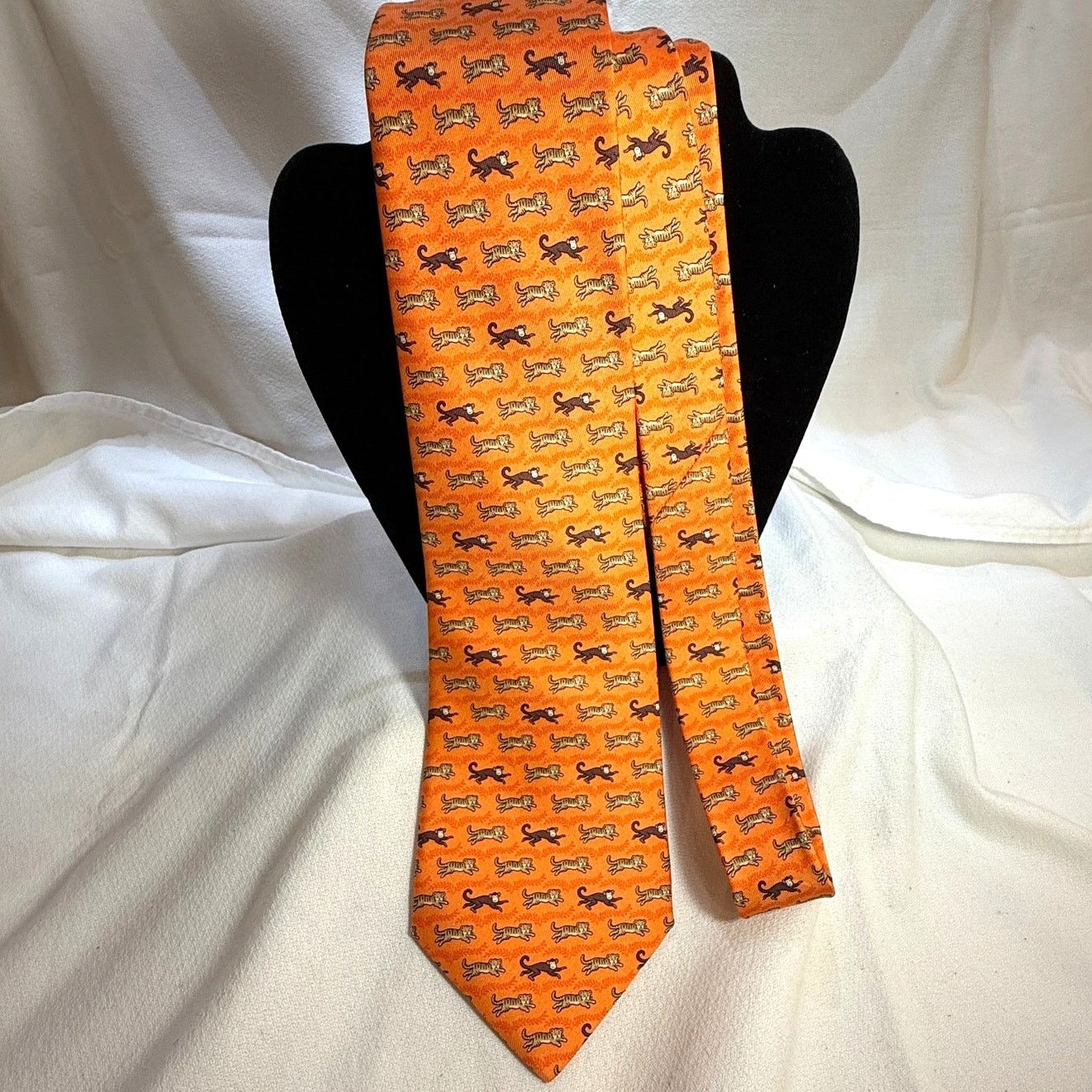 Hermes Rare Hermes Tigers & Monkey Vintage Tie 100% Silk Size ONE SIZE - 1 Thumbnail