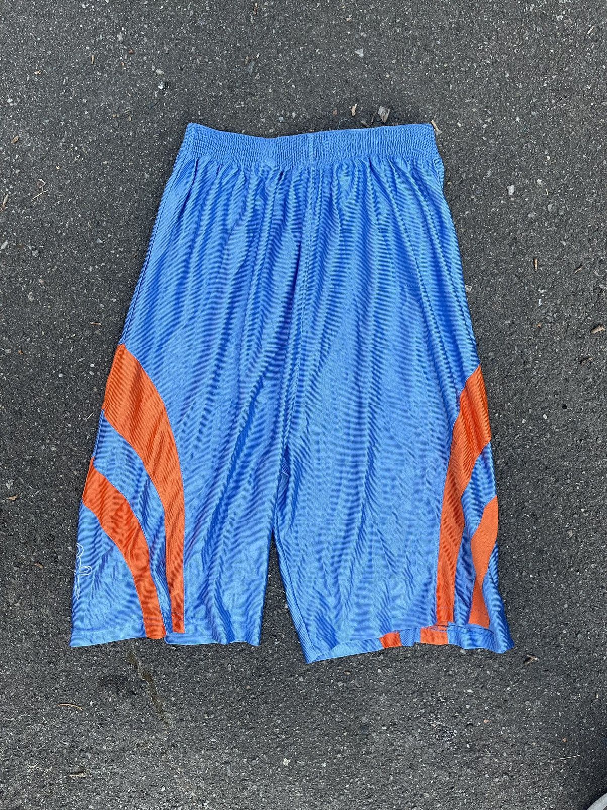 NBA × Vintage 1980’s Houston Rockets NBA vintage basketball shorts rare Size US 33 - 8 Thumbnail