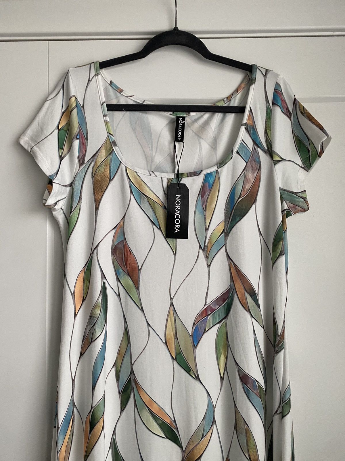 Other NWT Noracora womens short sleeve printed jersey maxi dress Size M / US 6-8 / IT 42-44 - 3 Thumbnail