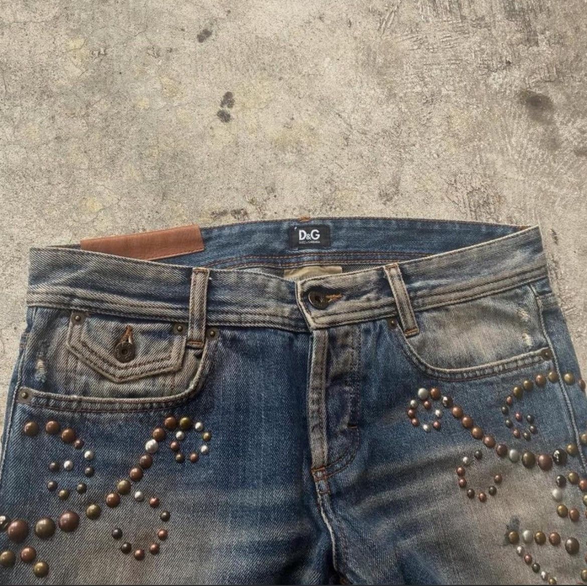 Dolce & Gabbana D&G 500 Hand Hammered stud jeans Size US 30 / EU 46 - 4 Thumbnail