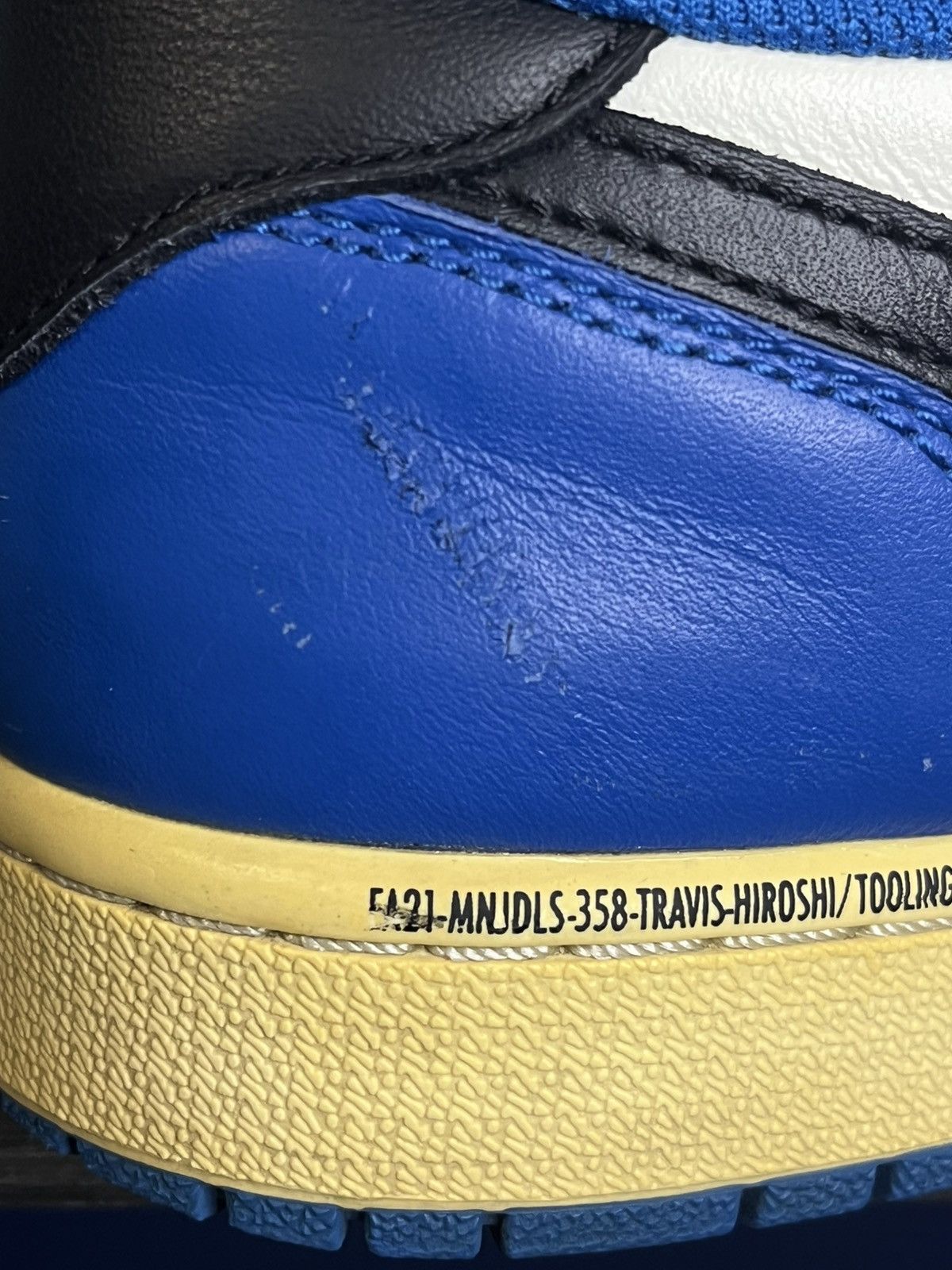 Fragment Design × Nike × Travis Scott Jordan 1 Retro Low OG SP Fragment x Travis Scott Size US 11 / EU 44 - 14 Thumbnail