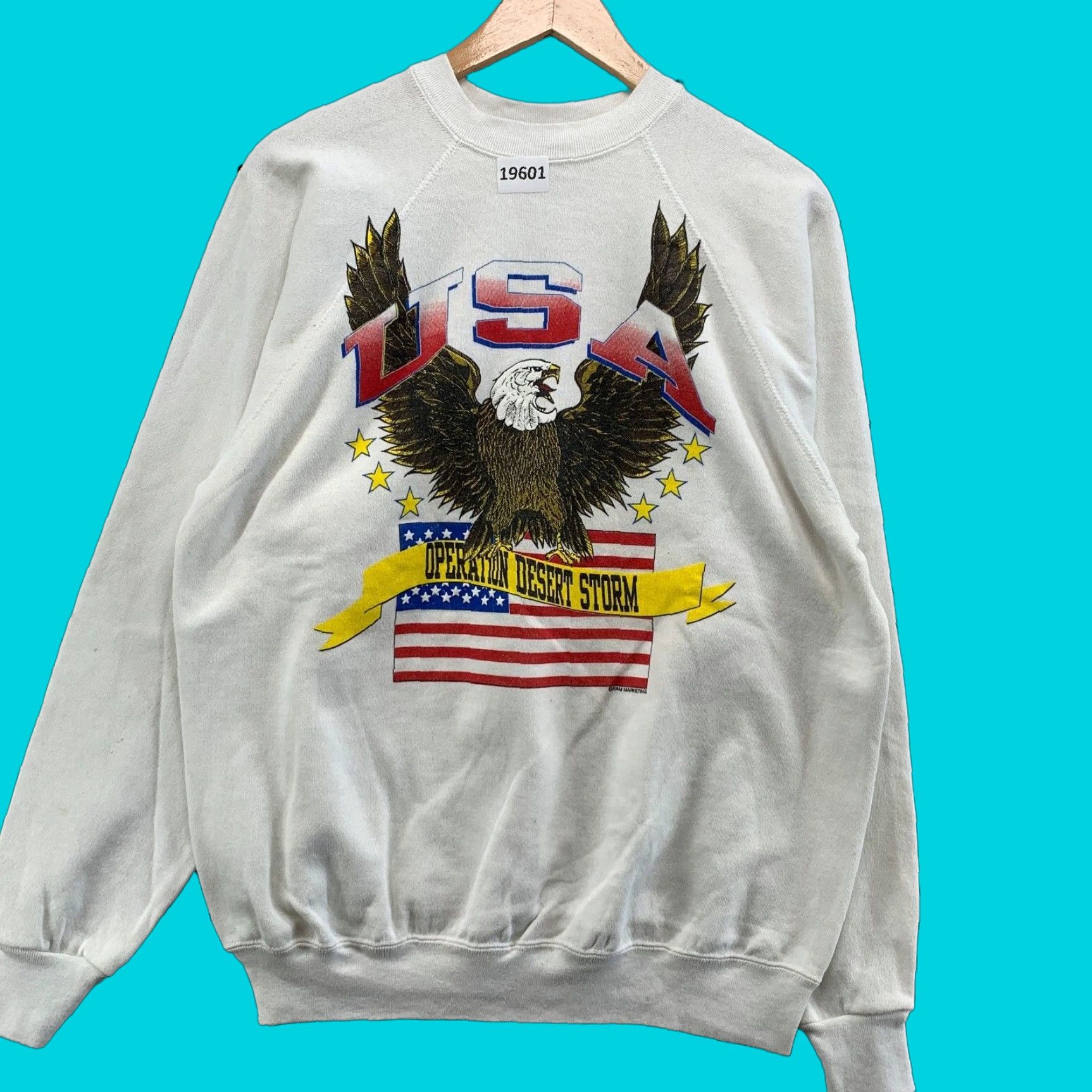 Vintage Vintage 90s Desert Storm Crewneck Sweatshirt Men's Large White Army USA Fleece Pullover Long Sleeve Size US L / EU 52-54 / 3 - 1 Thumbnail