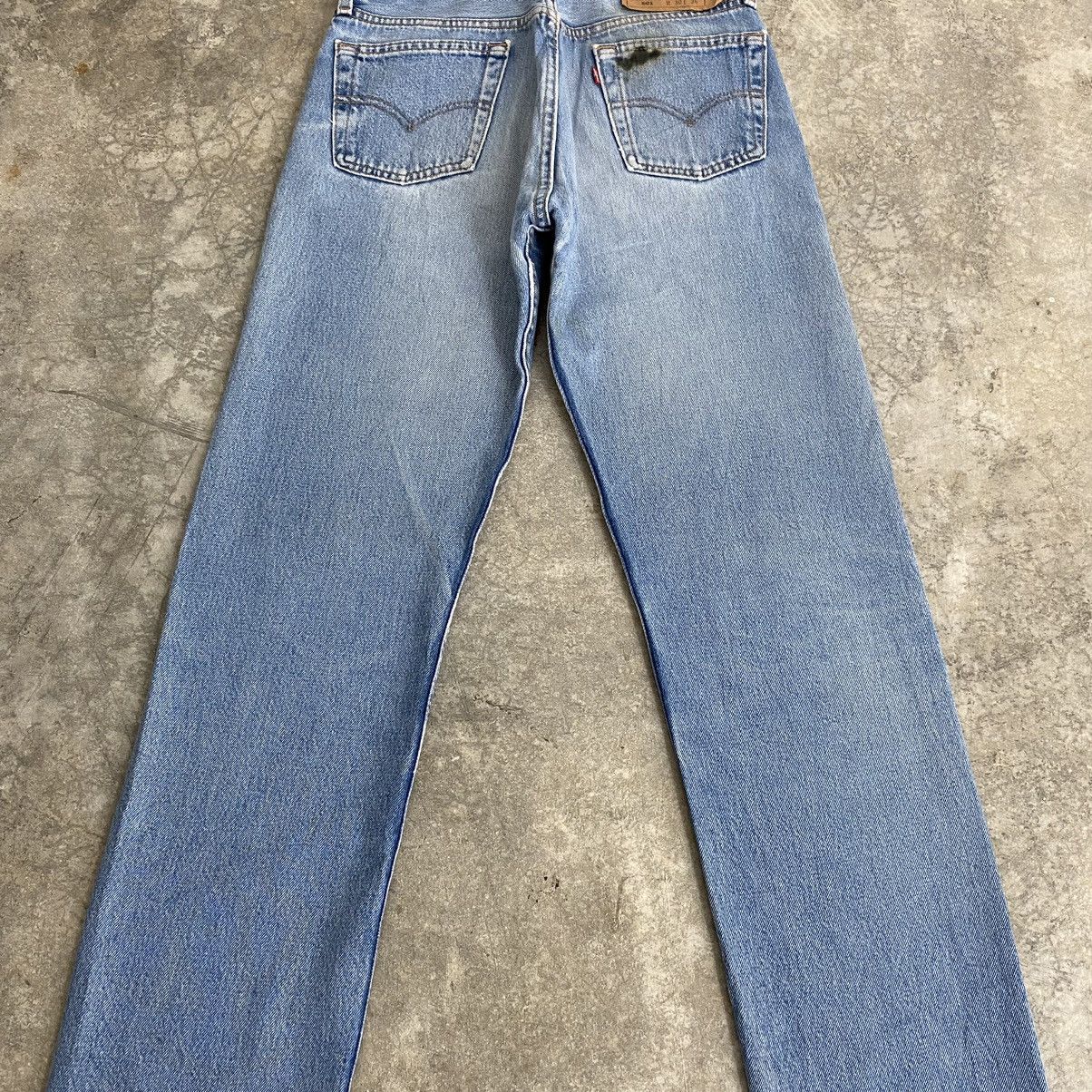Levi's Size 29x36 Vintage 1997 Levis 501 Faded Blue Denim Jeans Size US 29 - 16 Thumbnail