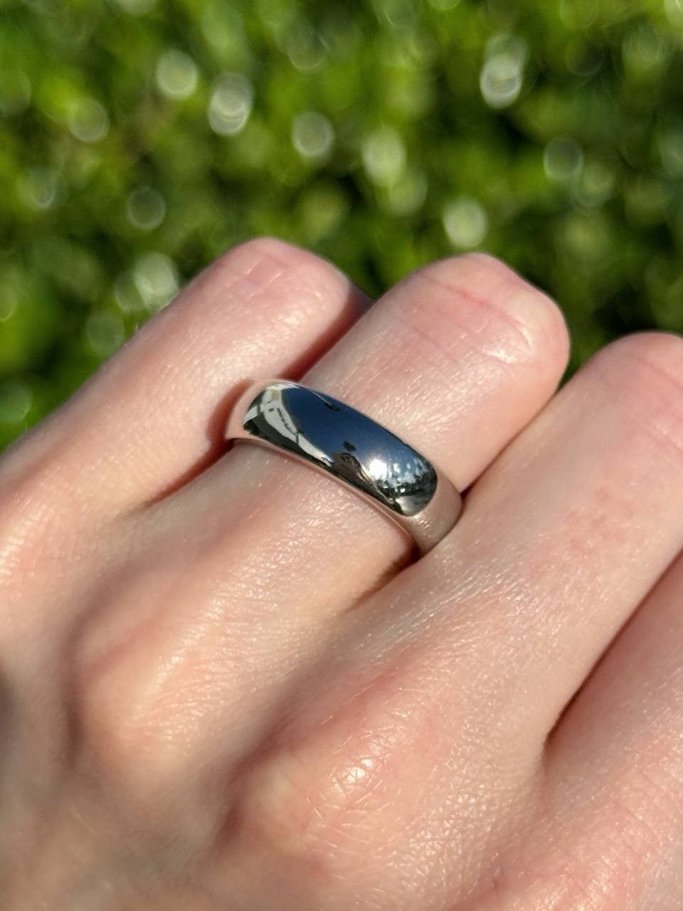Tiffany & Co. Tiffany & Co. Platinum 950 Men's Wedding Band 6mm Size 7 Size ONE SIZE - 10 Thumbnail