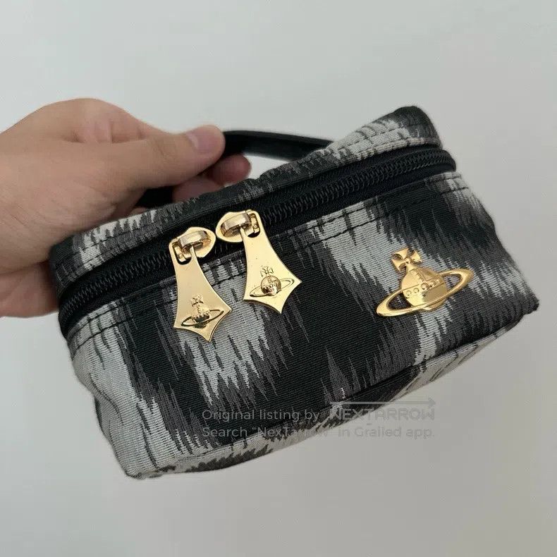 Other Vivienne Westwood Vintage Leopard Print Makeup Bag Travel Size ONE SIZE - 1 Thumbnail