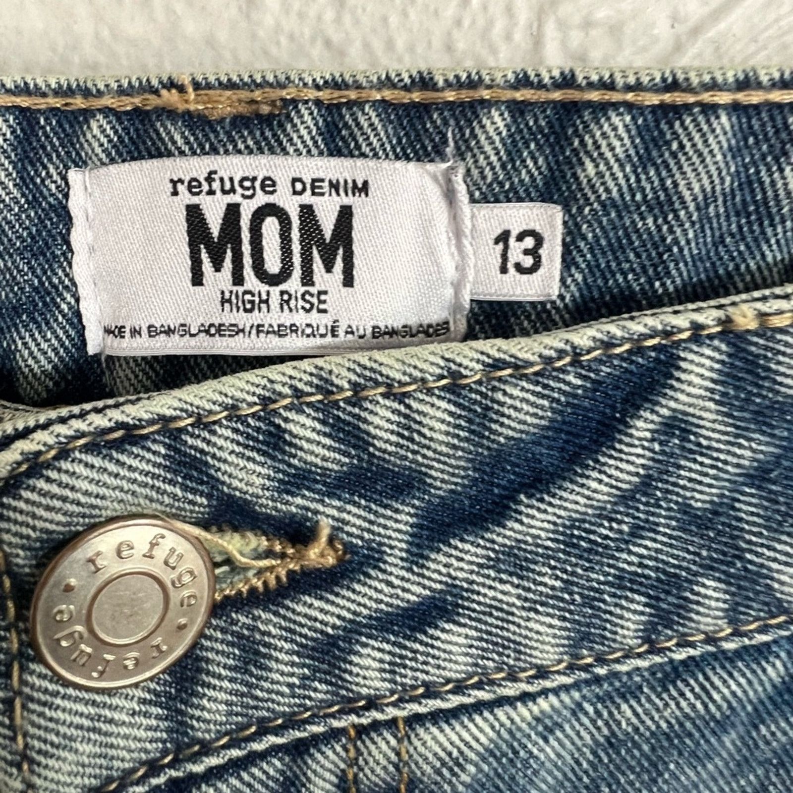 Other Refuge Denim Mom High Rise Distressed Women’s Jeans Size 13 Size 34" / US 12 / IT 48 - 5 Thumbnail