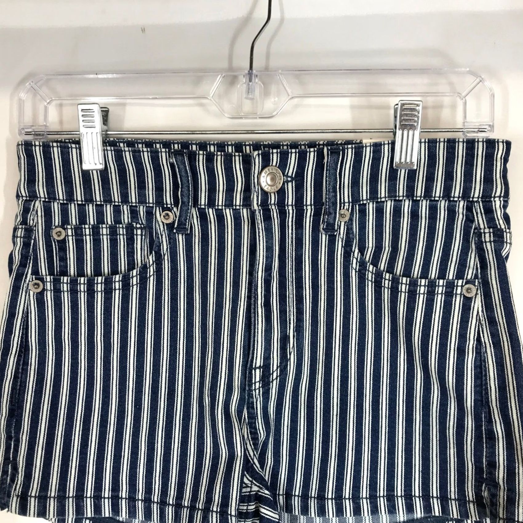 American Eagle Outfitters VINTAGE? No. American Eagle Outfitters Hi Rise Shortie Striped Denim Shorts Women Size 4 Size 27" / US 4 / IT 40 - 2 Thumbnail