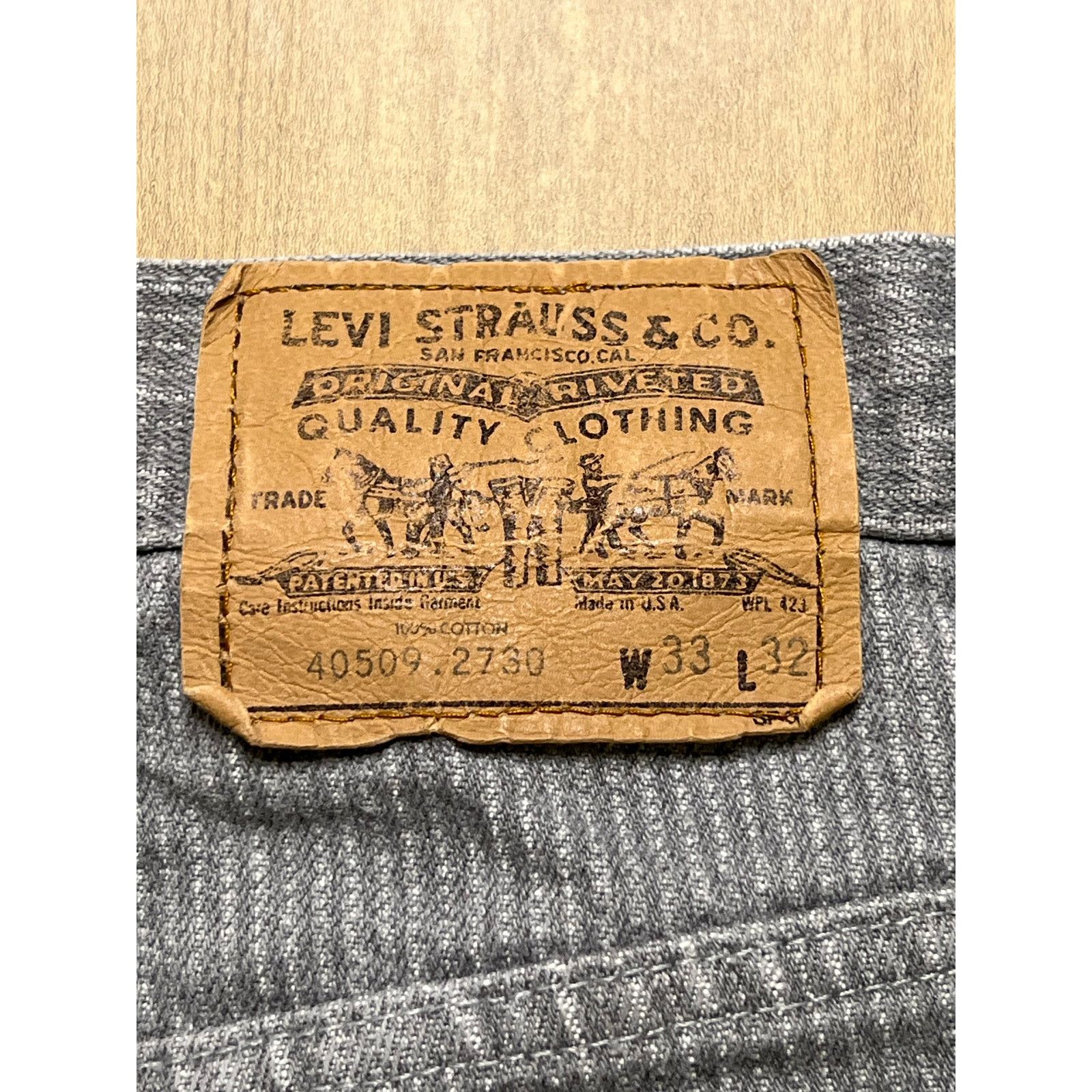 Levi's Levi’s 40509 Jeans Mens Actual Sz 31x31 Gray Pinstripe USA Size US 31 - 16 Thumbnail