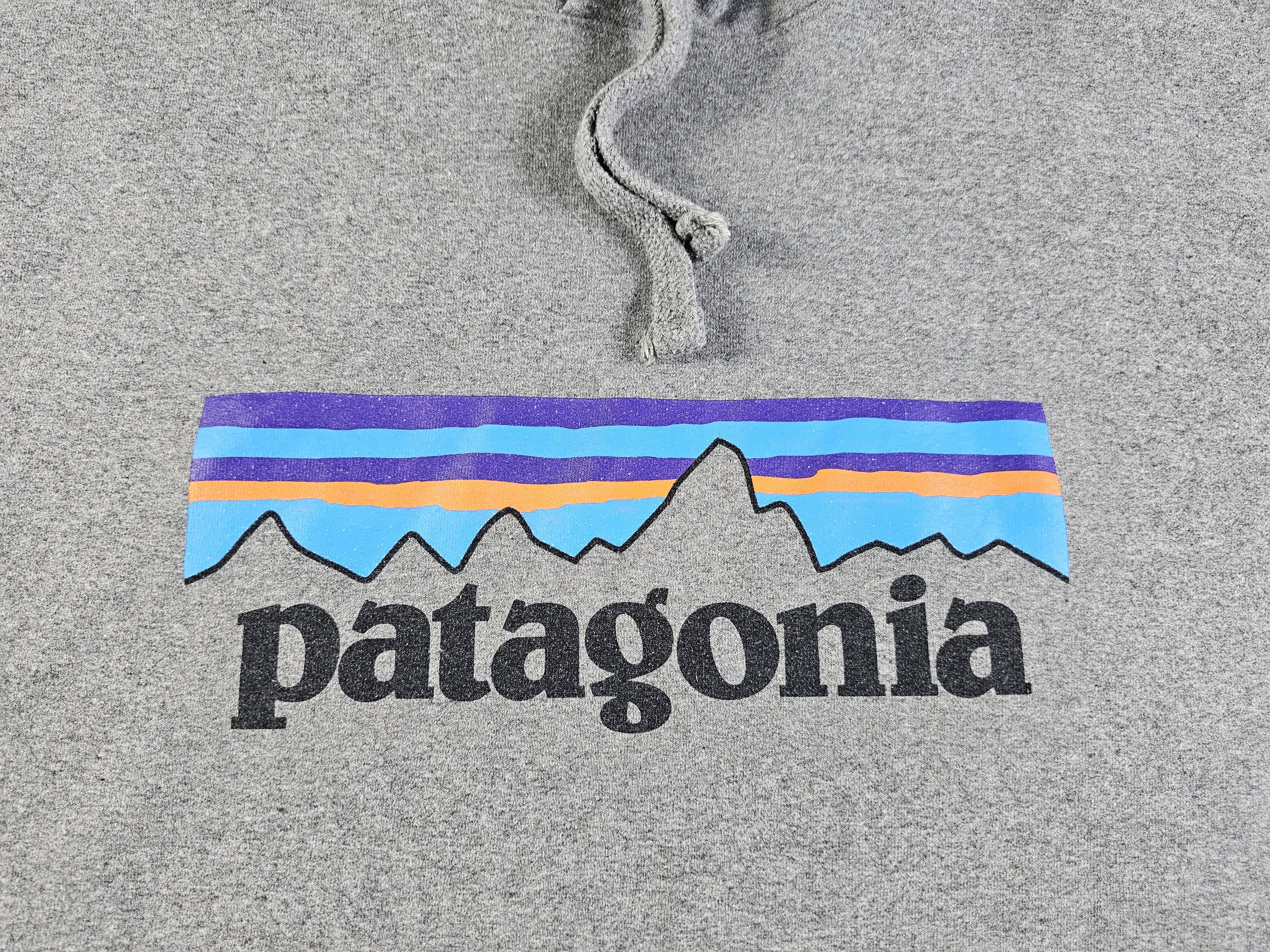Patagonia Patagonia Uprisal Hoodie Men M Gray P-6 Logo Recycled Size US M / EU 48-50 / 2 - 2 Thumbnail