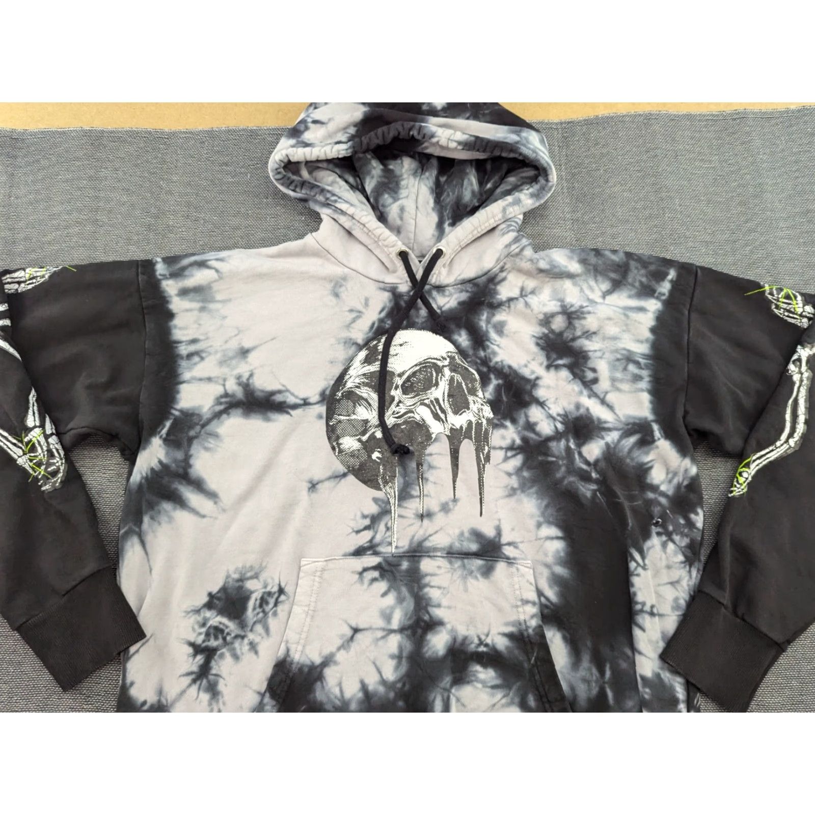 Diesel DIESEL Alby Y Mens Hoodie XL Tie-Die Skull Skeleton Black Gray Graphic Print Pullover Hooded Sweatshirt Mens XL Difficulty: 0 Size US XL / EU 56 / 4 - 4 Thumbnail