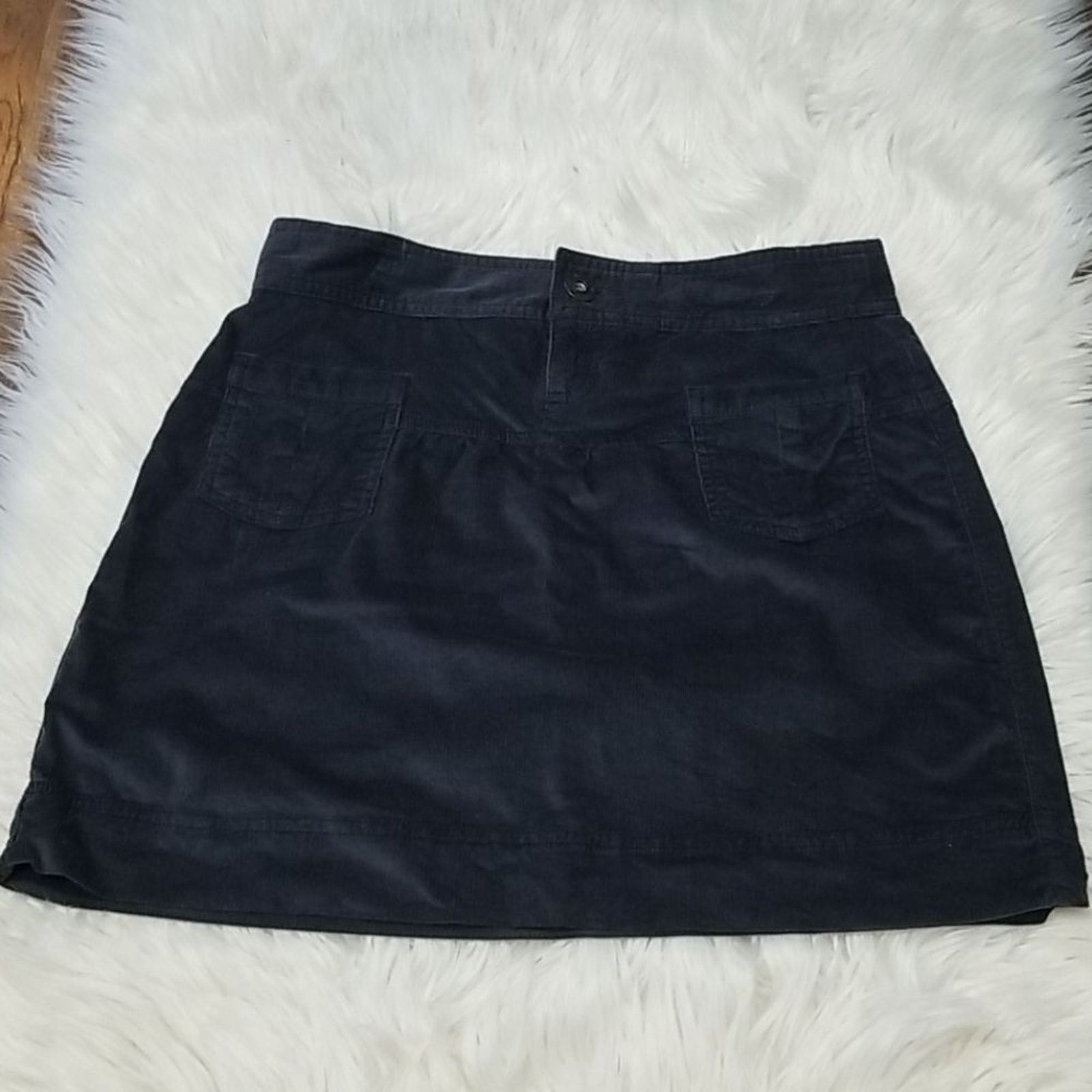 Athleta Athleta Dark Grey Cordoba Corduroy Skirt Size 26" / US 2 / IT 38 - 1 Thumbnail
