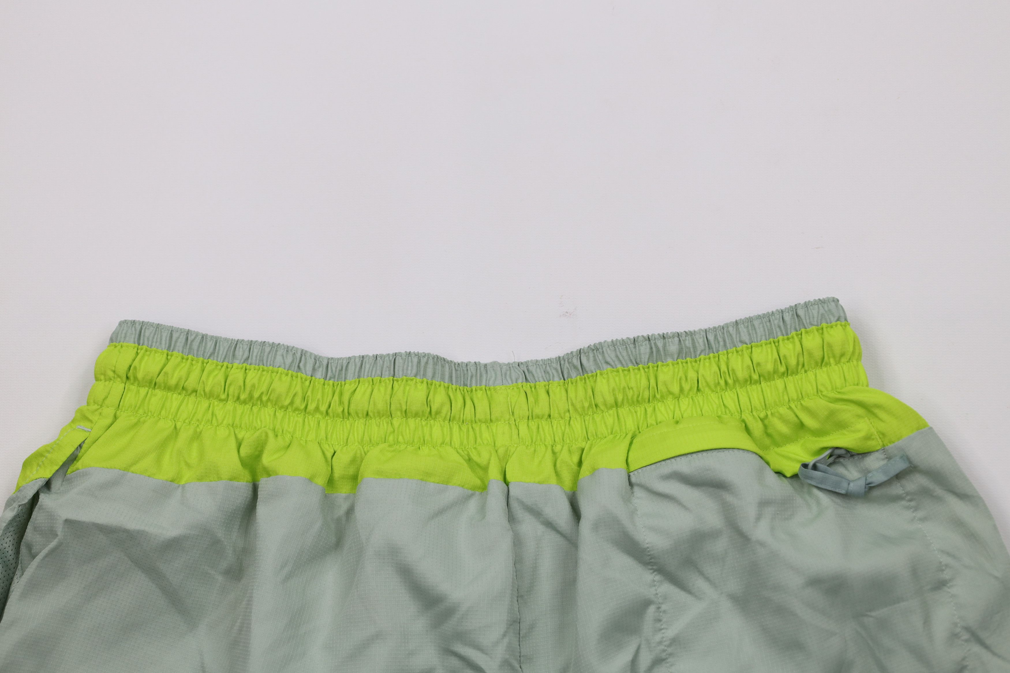 Nike × Vintage Nike Block Lined DNA Woven Basketball Gym Shorts Light Green Size US 34 / EU 50 - 10 Thumbnail