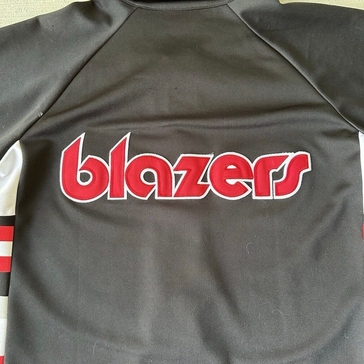 Majestic × NBA × Vintage VINTAGE Y2K NBA JERSEY PORTLAND TRAIL BLAZERS (XL) Size US XL / EU 56 / 4 - 2 Thumbnail