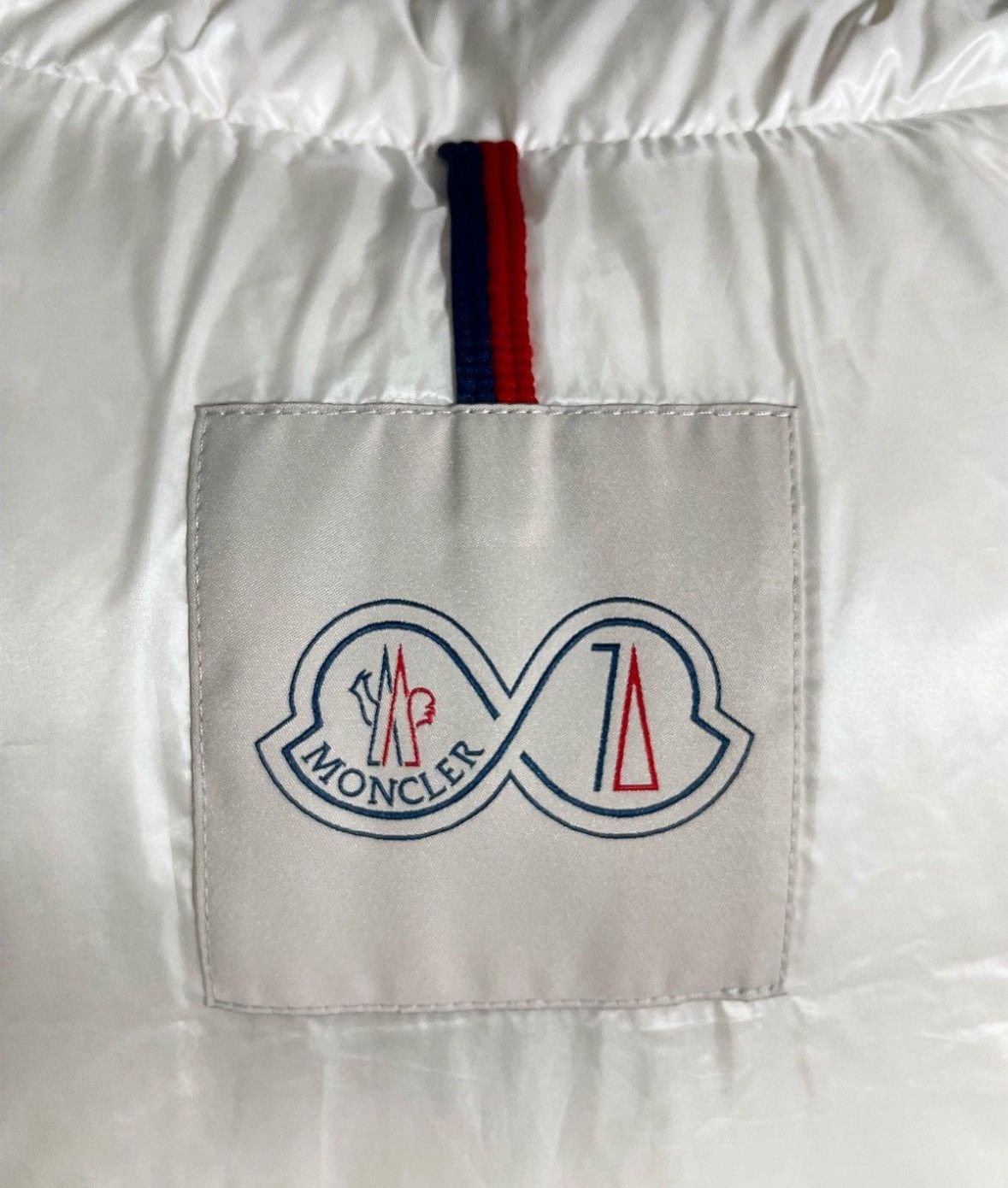 Moncler MONCLER 70th ANNIVERSARY WHITE MAYA PUFFER Size US M / EU 48-50 / 2 - 7 Thumbnail