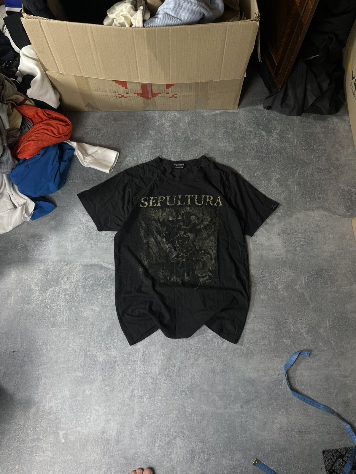 Band Tees Sepultura vintage band tee the mediator between head Size US M / EU 48-50 / 2 - 2 Thumbnail