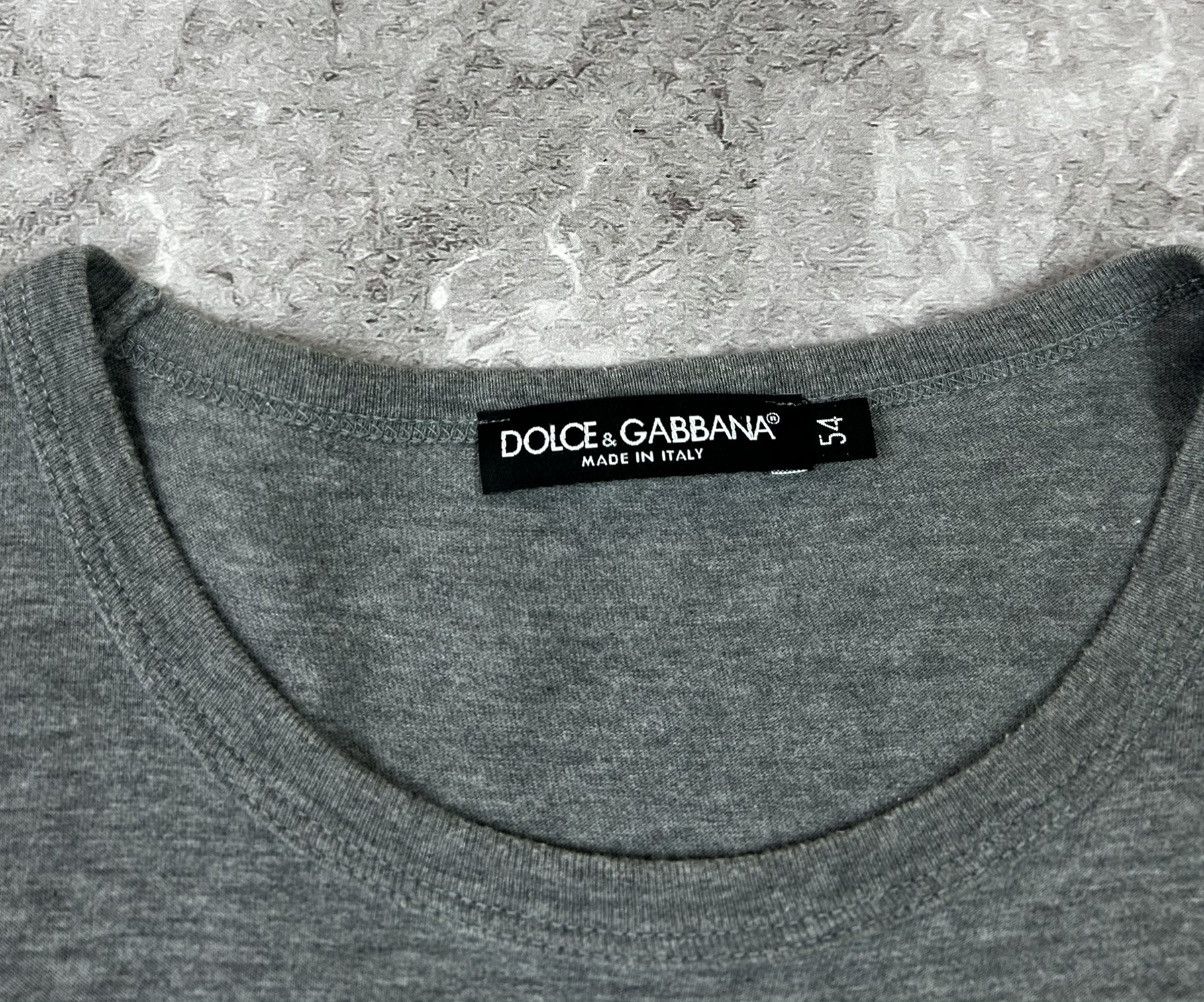 Dolce & Gabbana Vintage Dolce Gabbana Metal Logo T Shirt Size US L / EU 52-54 / 3 - 3 Thumbnail