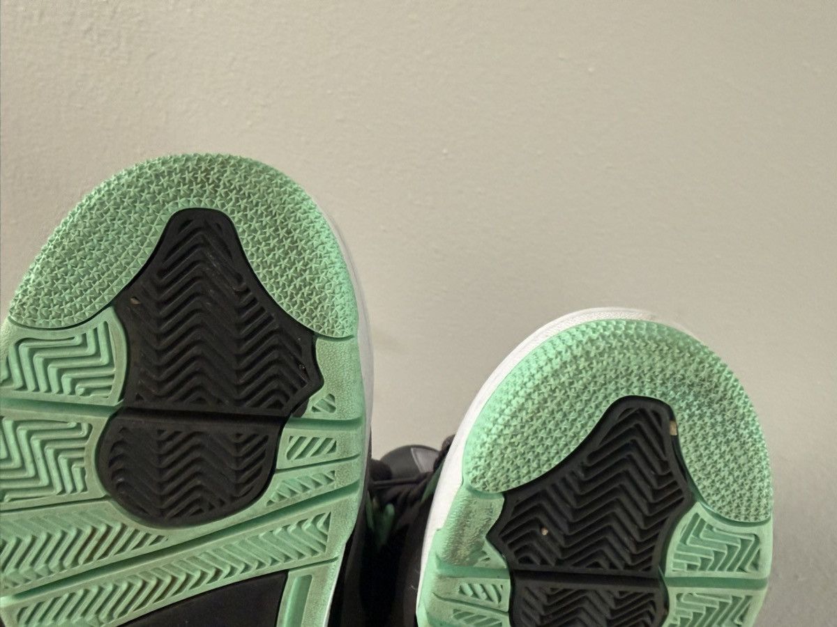 Jordan Brand Jordan 4 Retro Green Glow Size US 9.5 / EU 42-43 - 8 Thumbnail