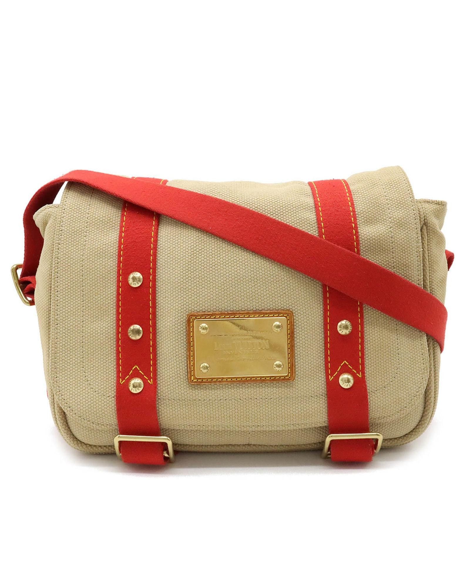 image of Louis Vuitton Stylish Beige Canvas Shoulder Bag For Women