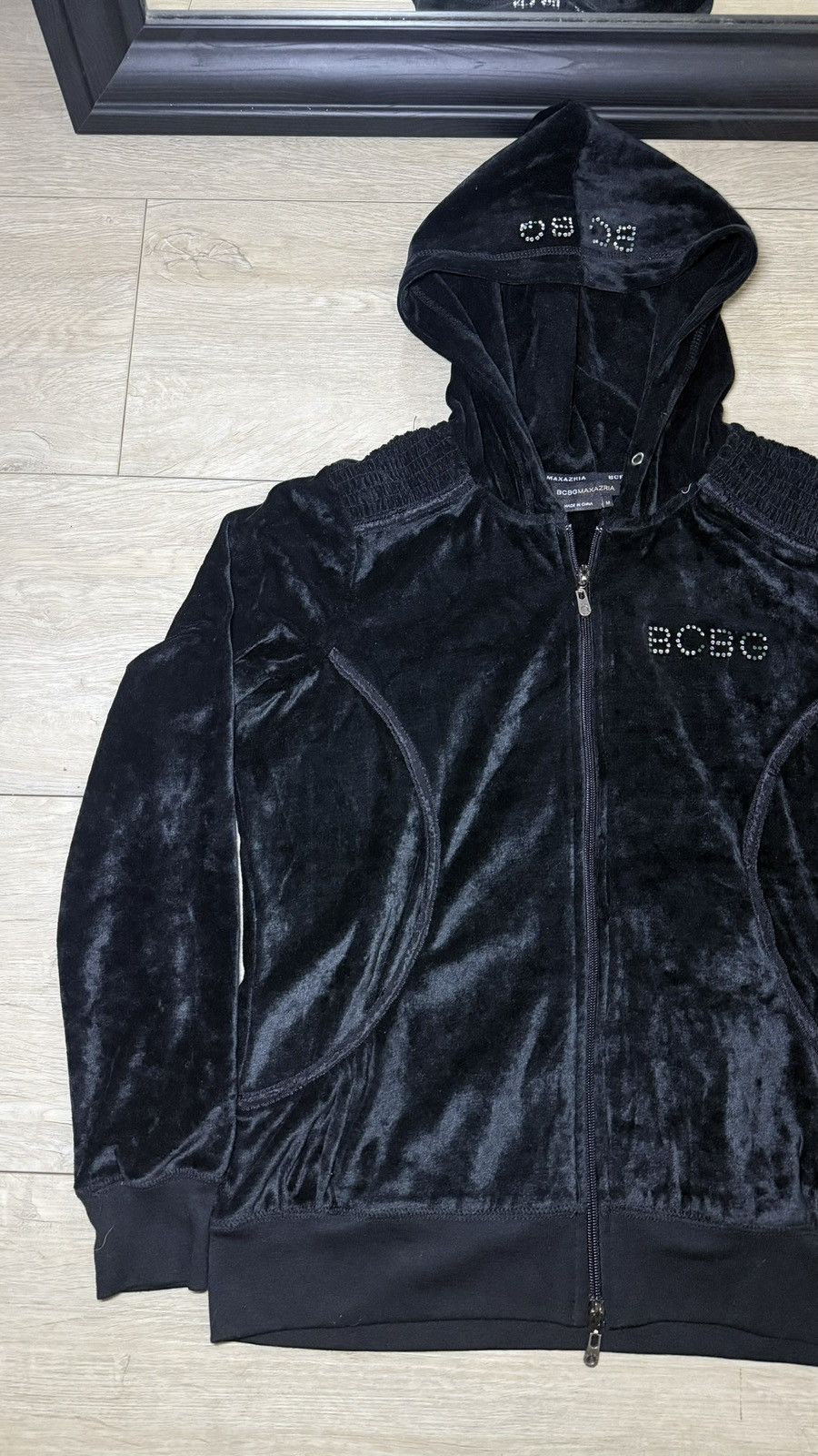 Bcbgmaxazria Y2K 2000s BCBG Rhinestone Velvet Track Suit Zip Up Hooded Size M / US 6-8 / IT 42-44 - 2 Thumbnail