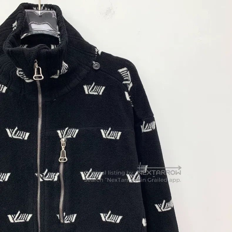 Louis Vuitton Louis Vuitton 22 black geometric print stand-up neck zip j Size US M / EU 48-50 / 2 - 3 Thumbnail